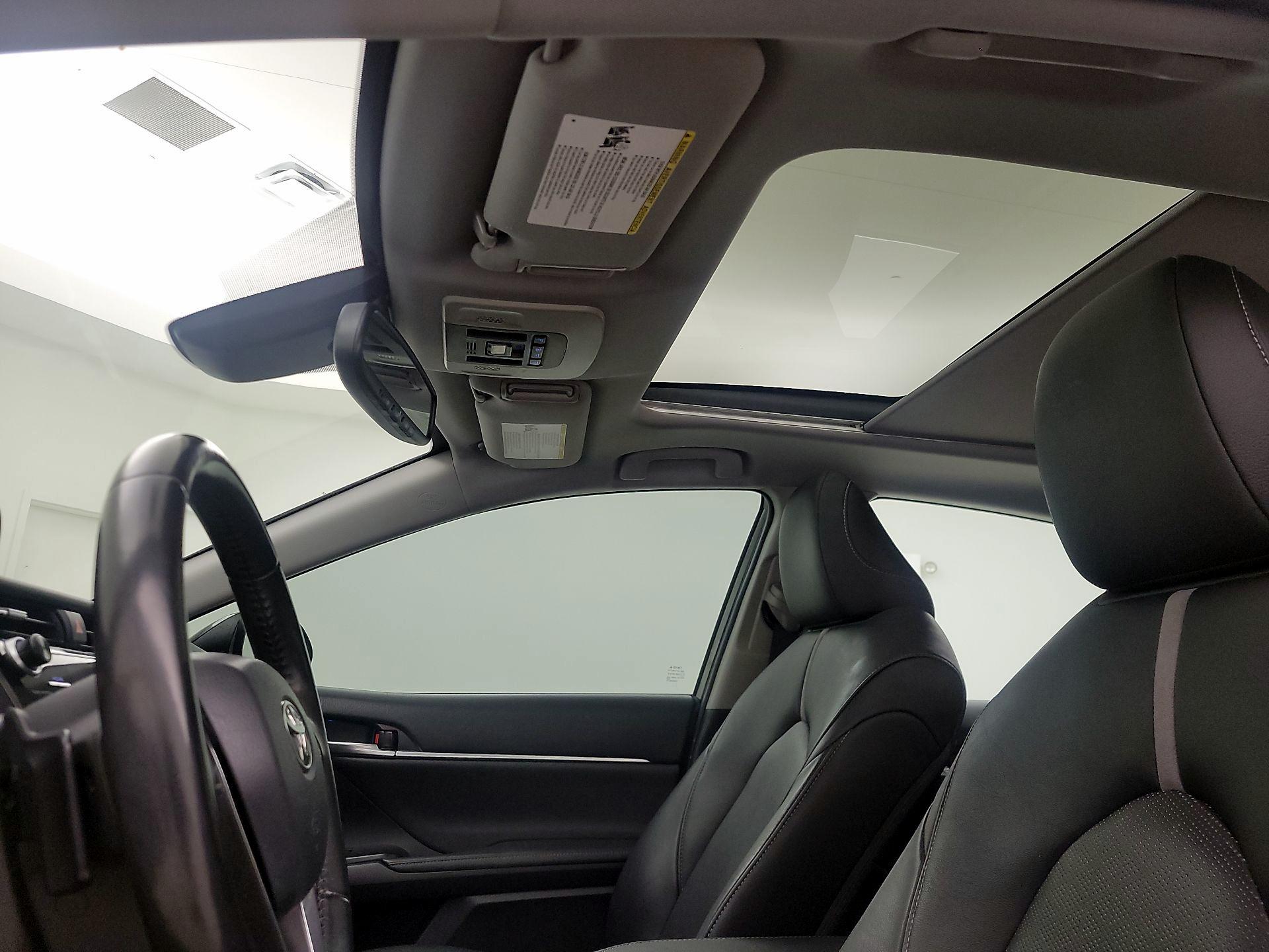 Thumbnail: 2019 Toyota Camry - 19