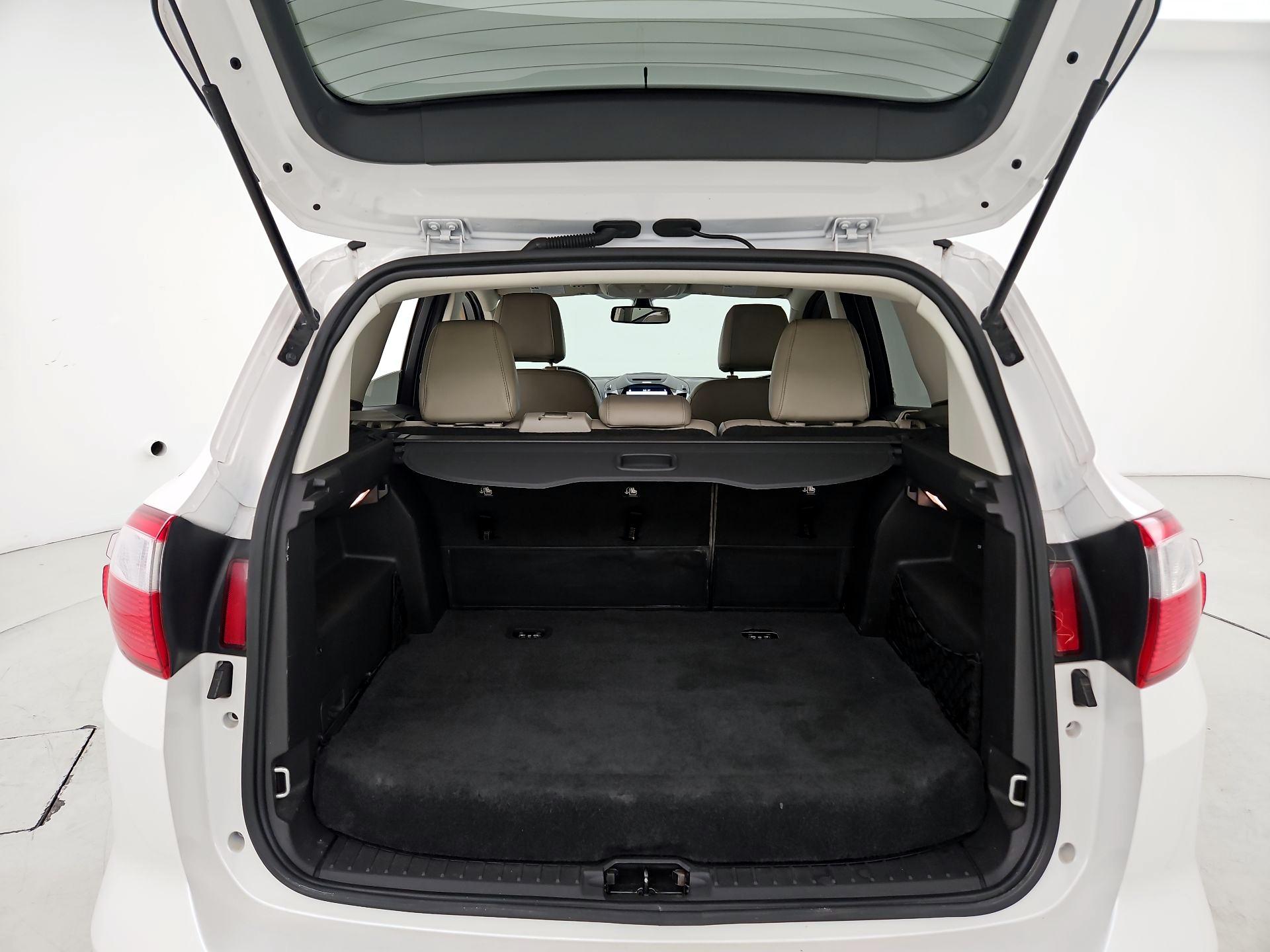 Thumbnail: 2016 Ford C-Max - 20