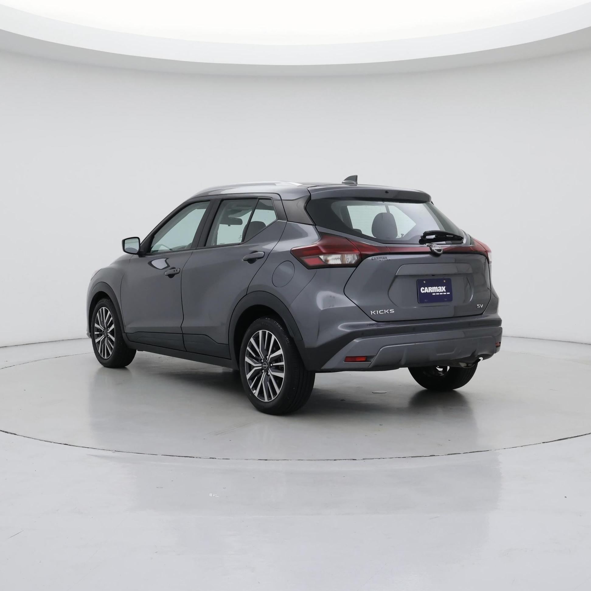 Thumbnail: 2023 Nissan Kicks - 2