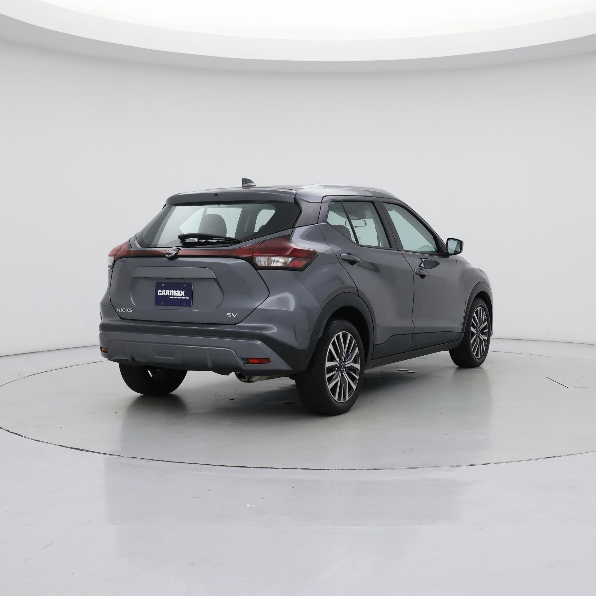 Thumbnail: 2023 Nissan Kicks - 8