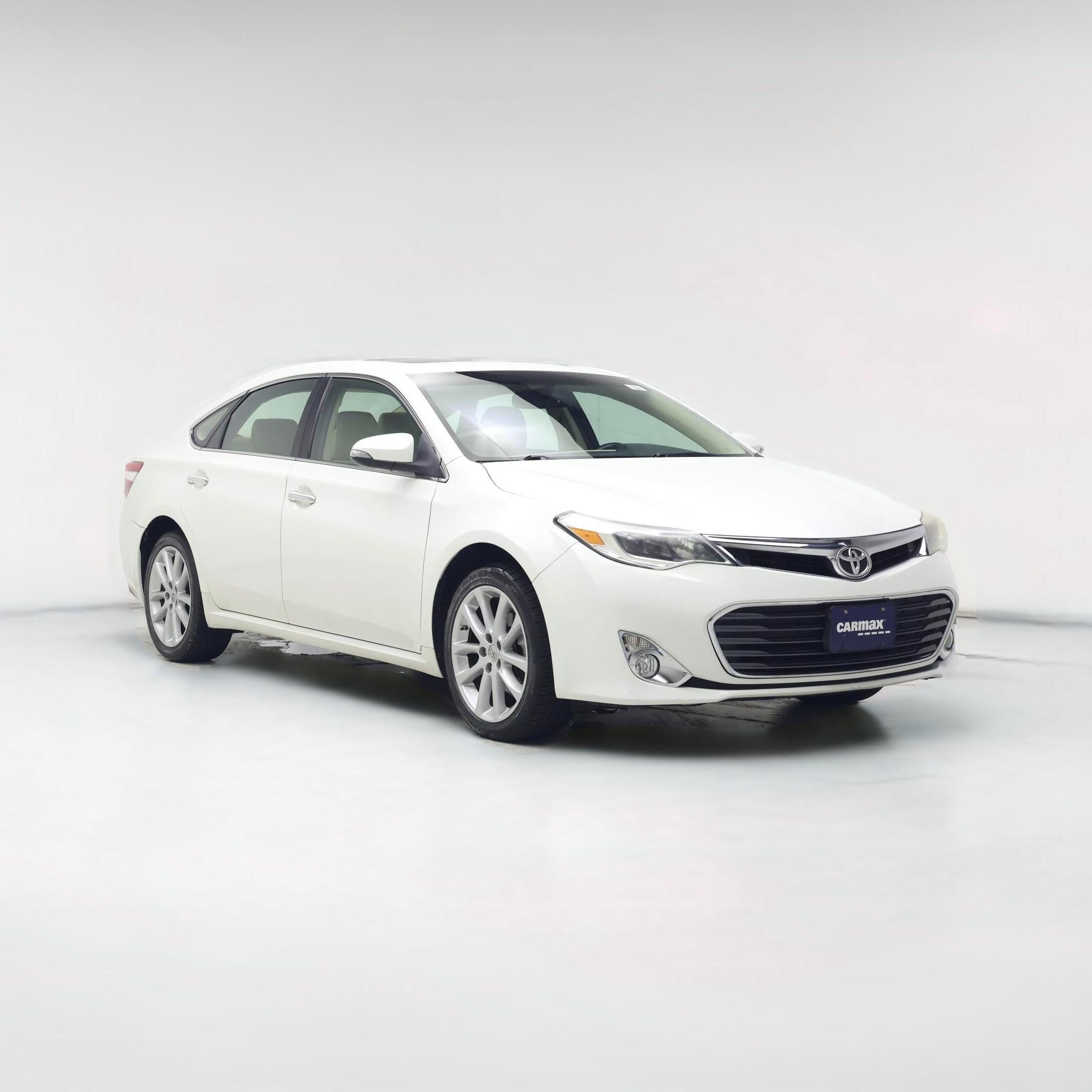 Thumbnail: 2013 Toyota Avalon - 1