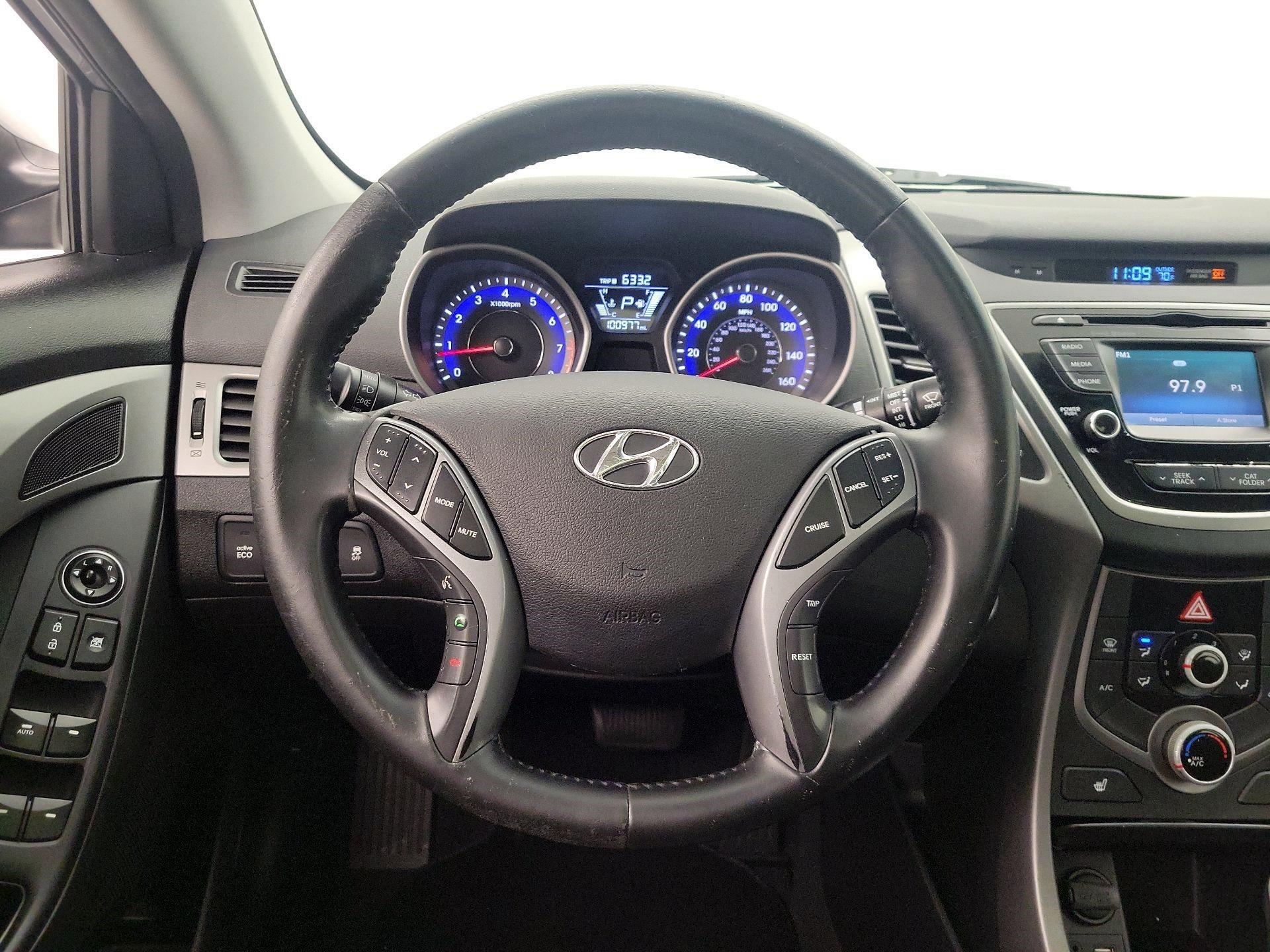 Thumbnail: 2016 Hyundai Elantra - 10