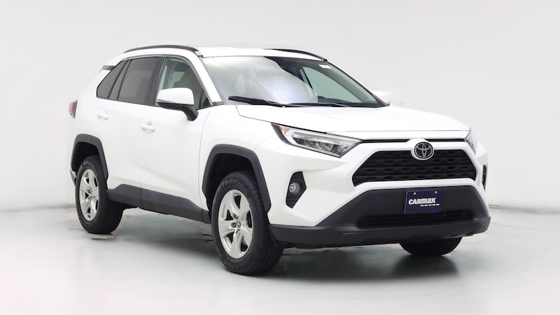 2021 Toyota RAV4 XLE Hero Image