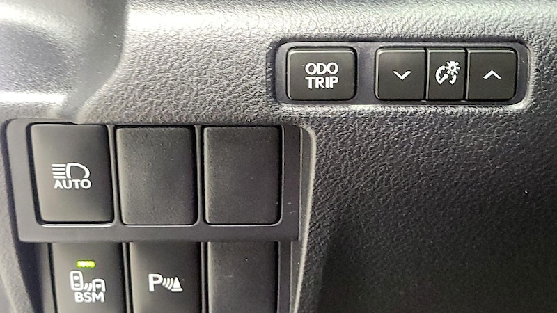 2020 Lexus IS 300 13