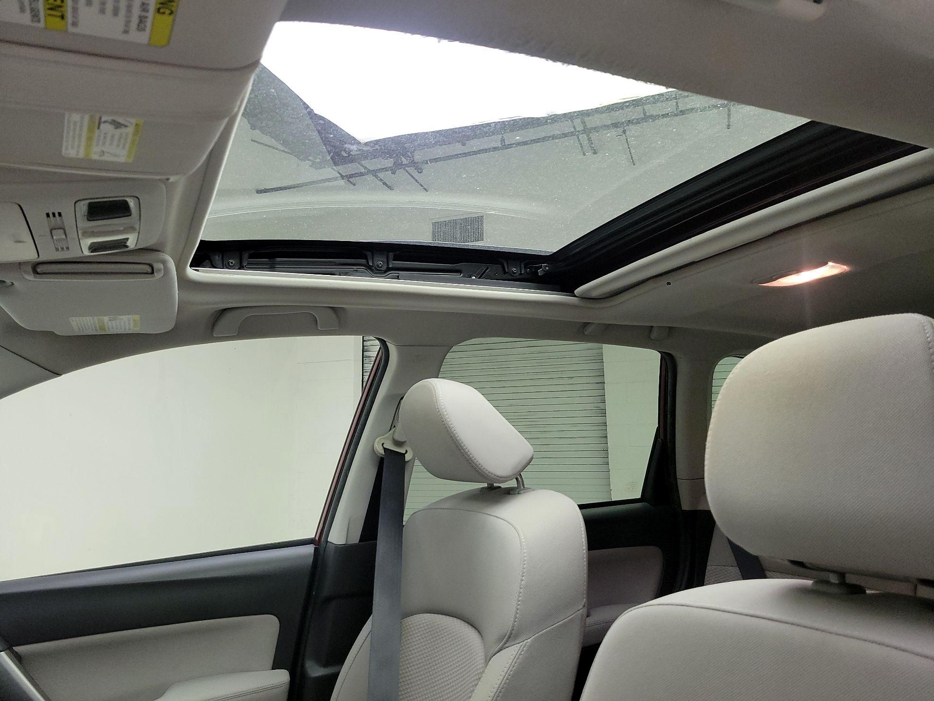 Thumbnail: 2014 Subaru Forester - 19