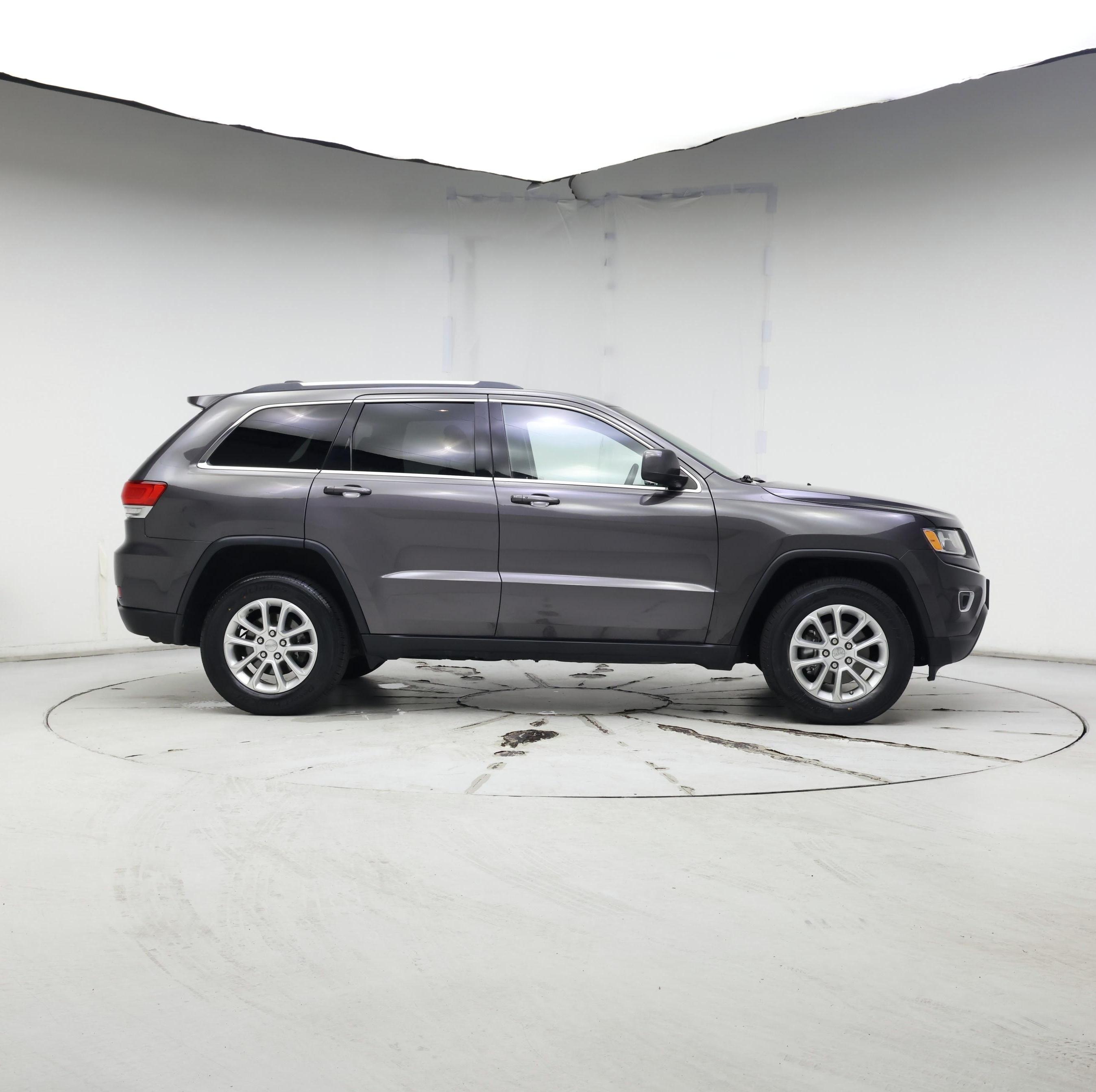 Thumbnail: 2015 Jeep Grand Cherokee - 7