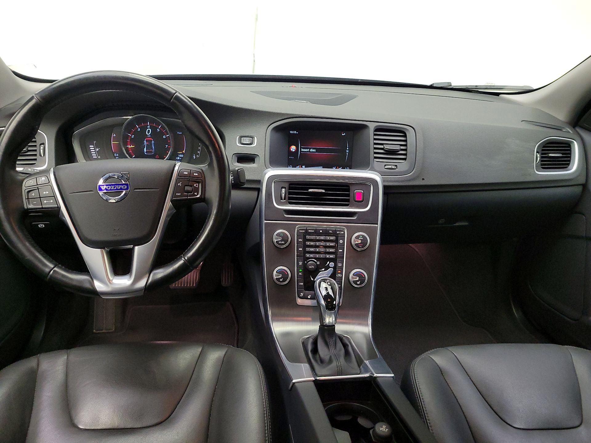 Thumbnail: 2015 Volvo S60 - 9