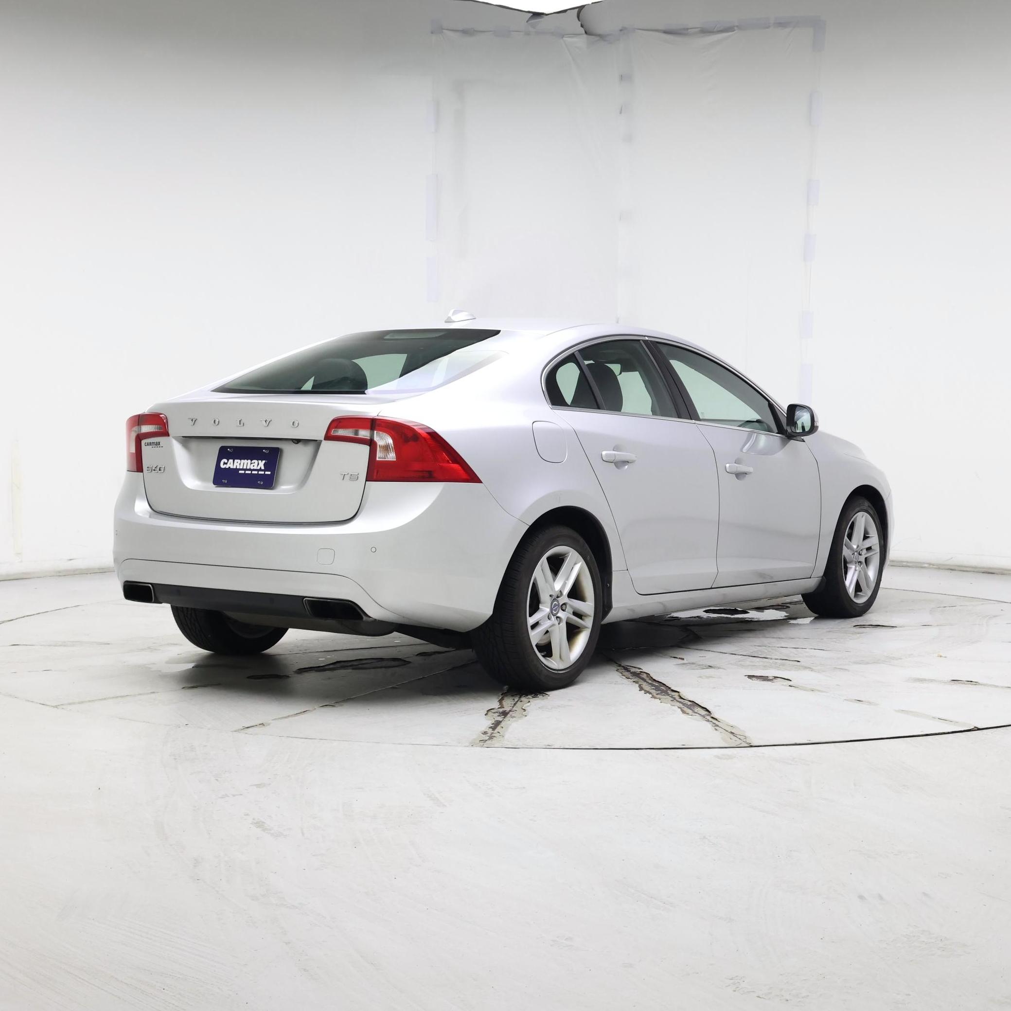 Thumbnail: 2015 Volvo S60 - 8
