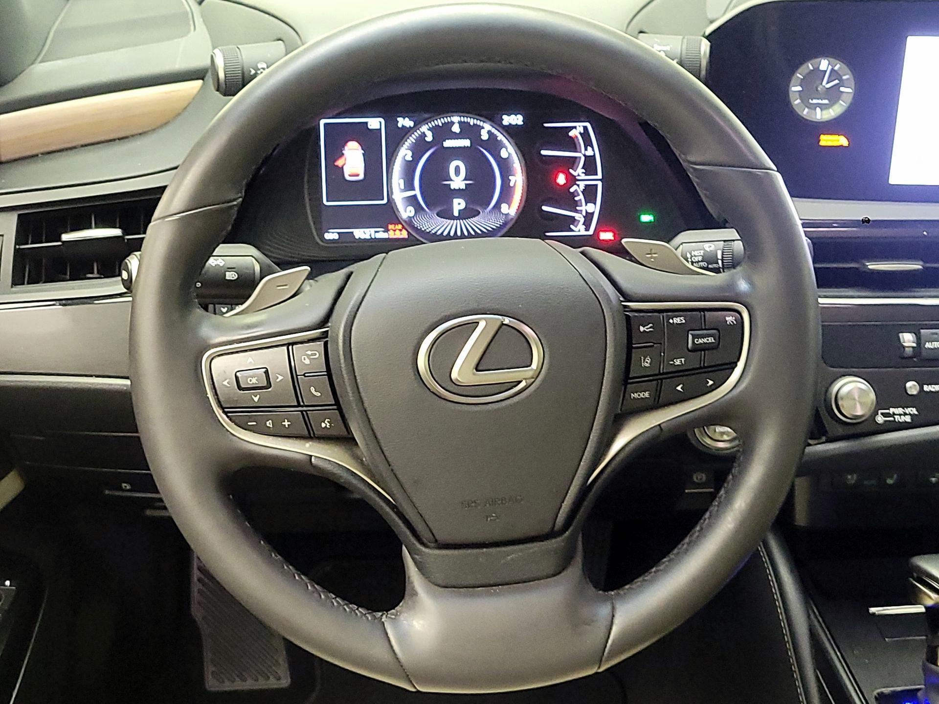 Thumbnail: 2024 Lexus ES - 10