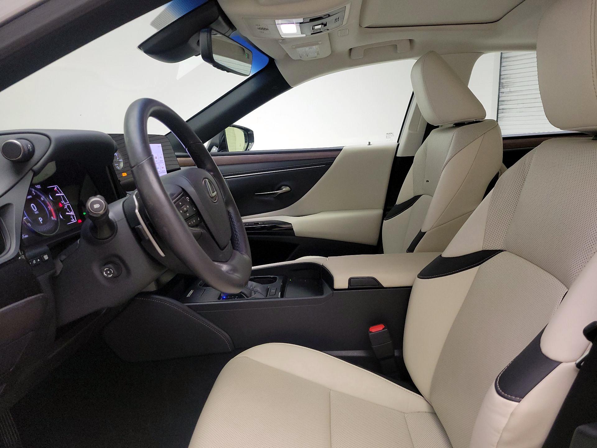 Thumbnail: 2024 Lexus ES - 11