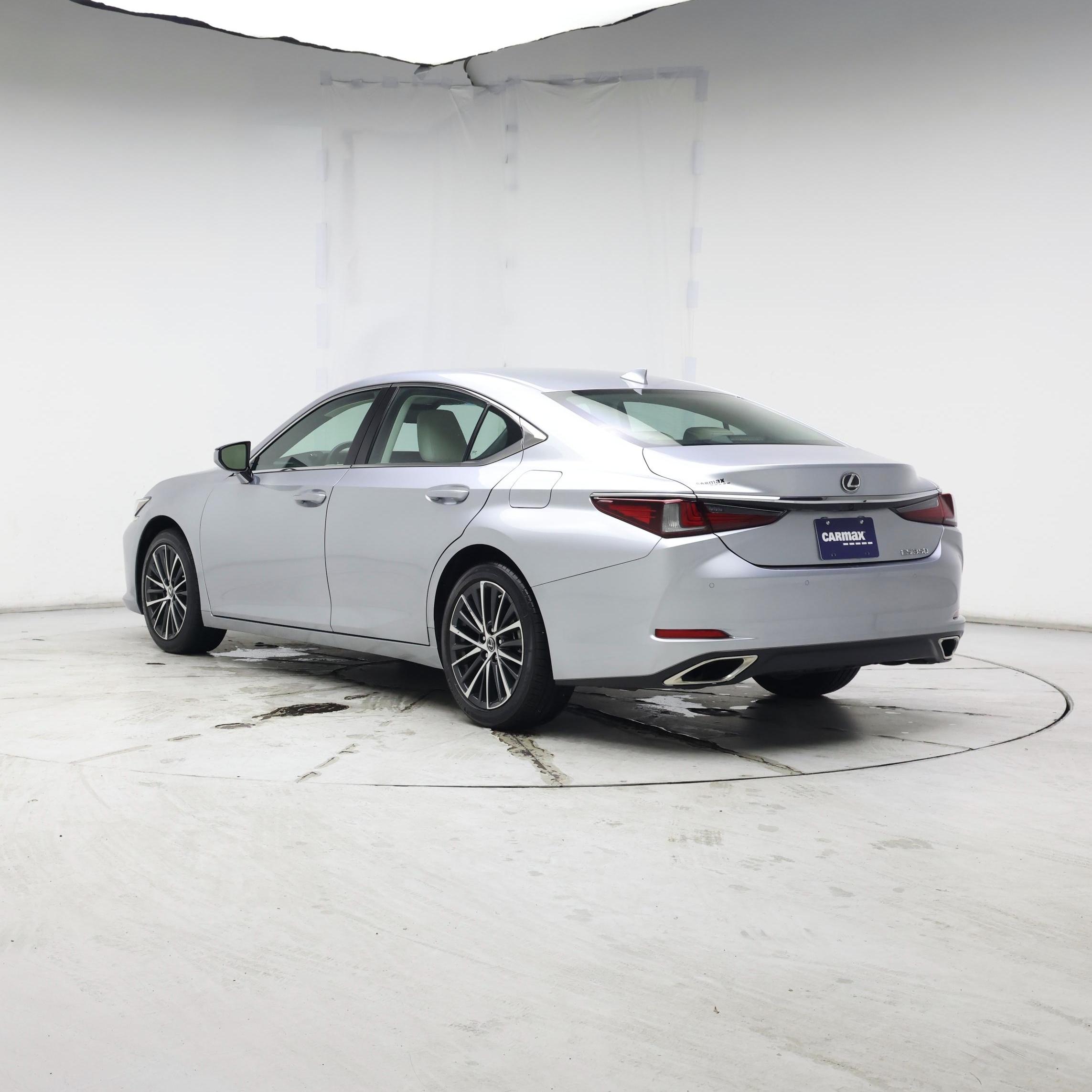 Thumbnail: 2024 Lexus ES - 2
