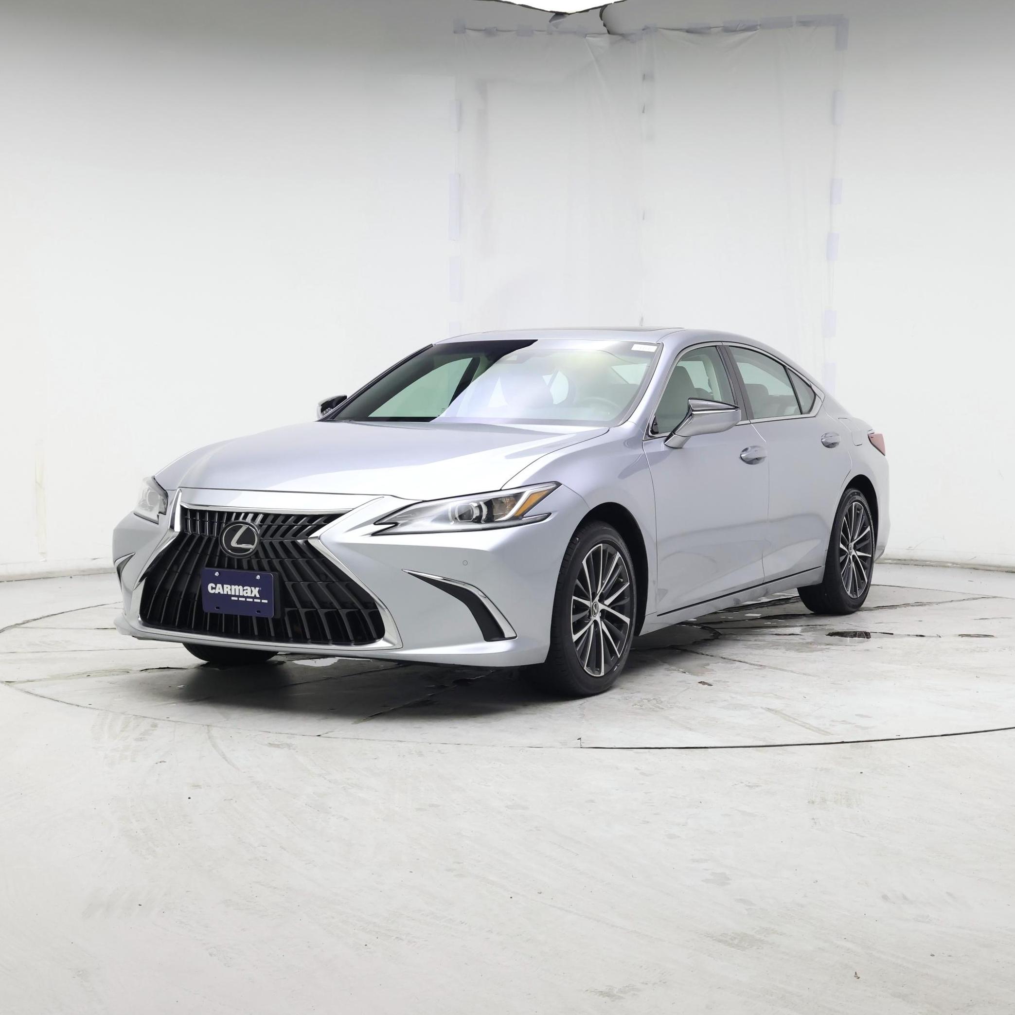 Thumbnail: 2024 Lexus ES - 4