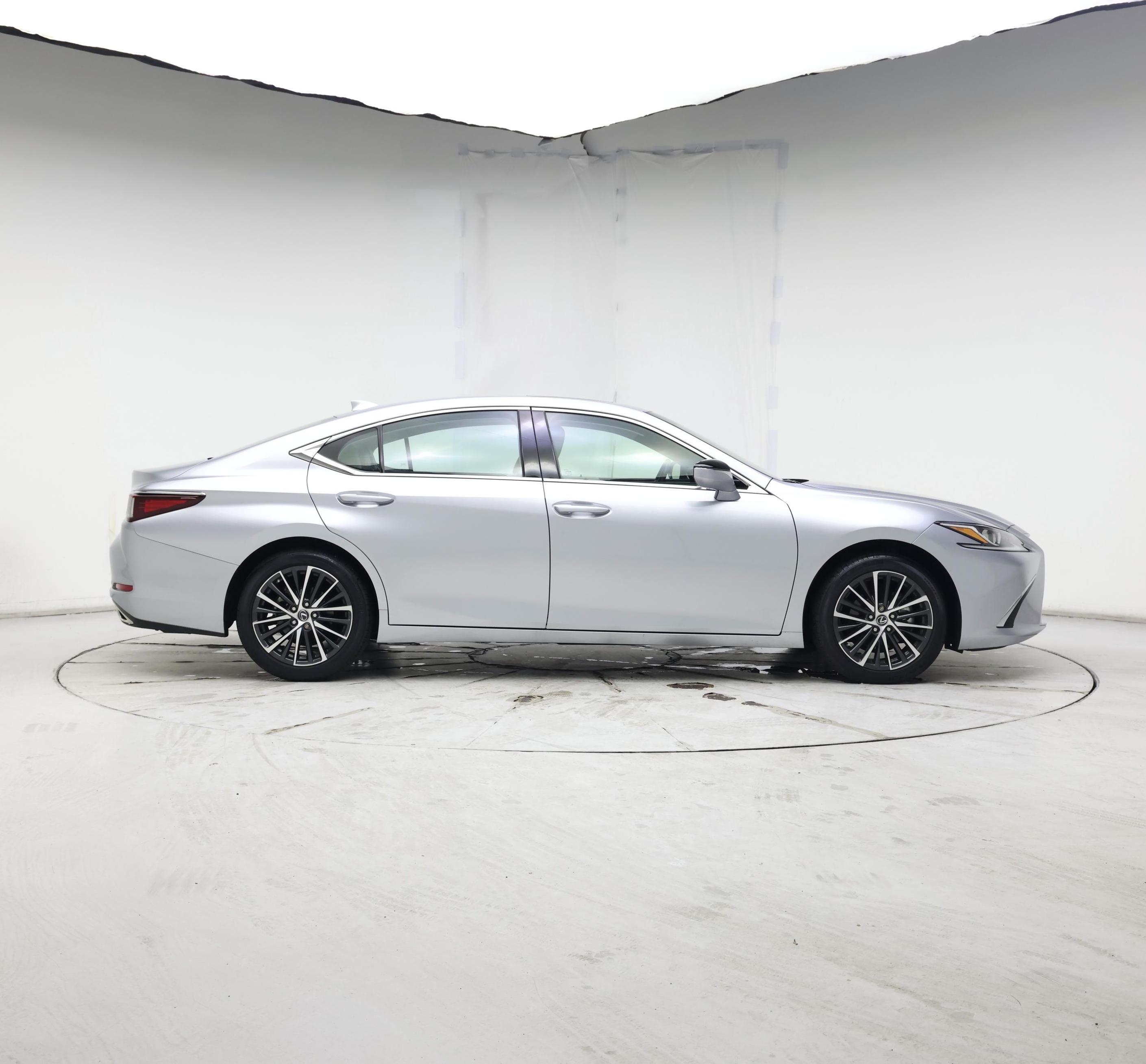 Thumbnail: 2024 Lexus ES - 7