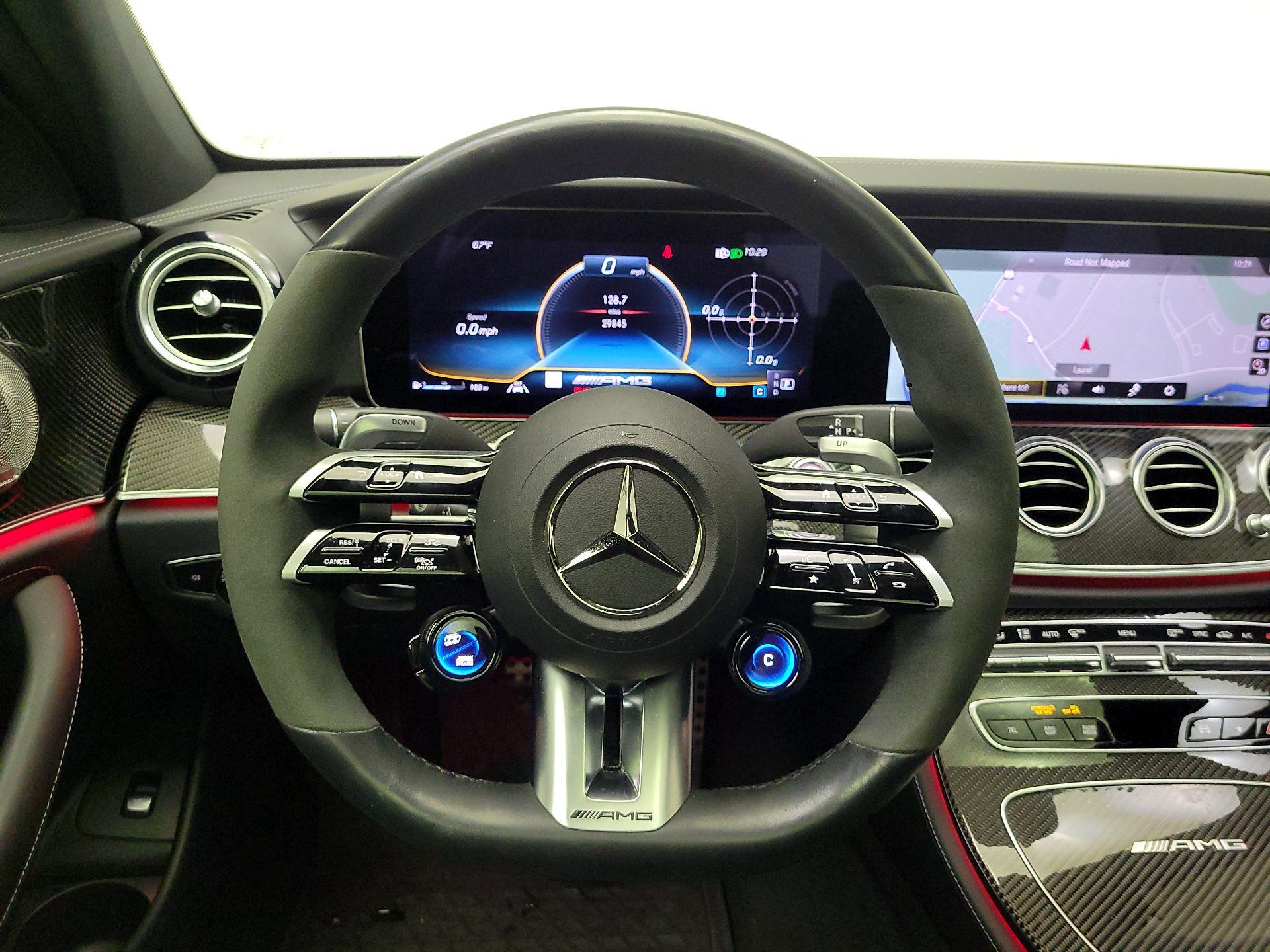 Thumbnail: 2021 Mercedes-Benz E-Class - 10