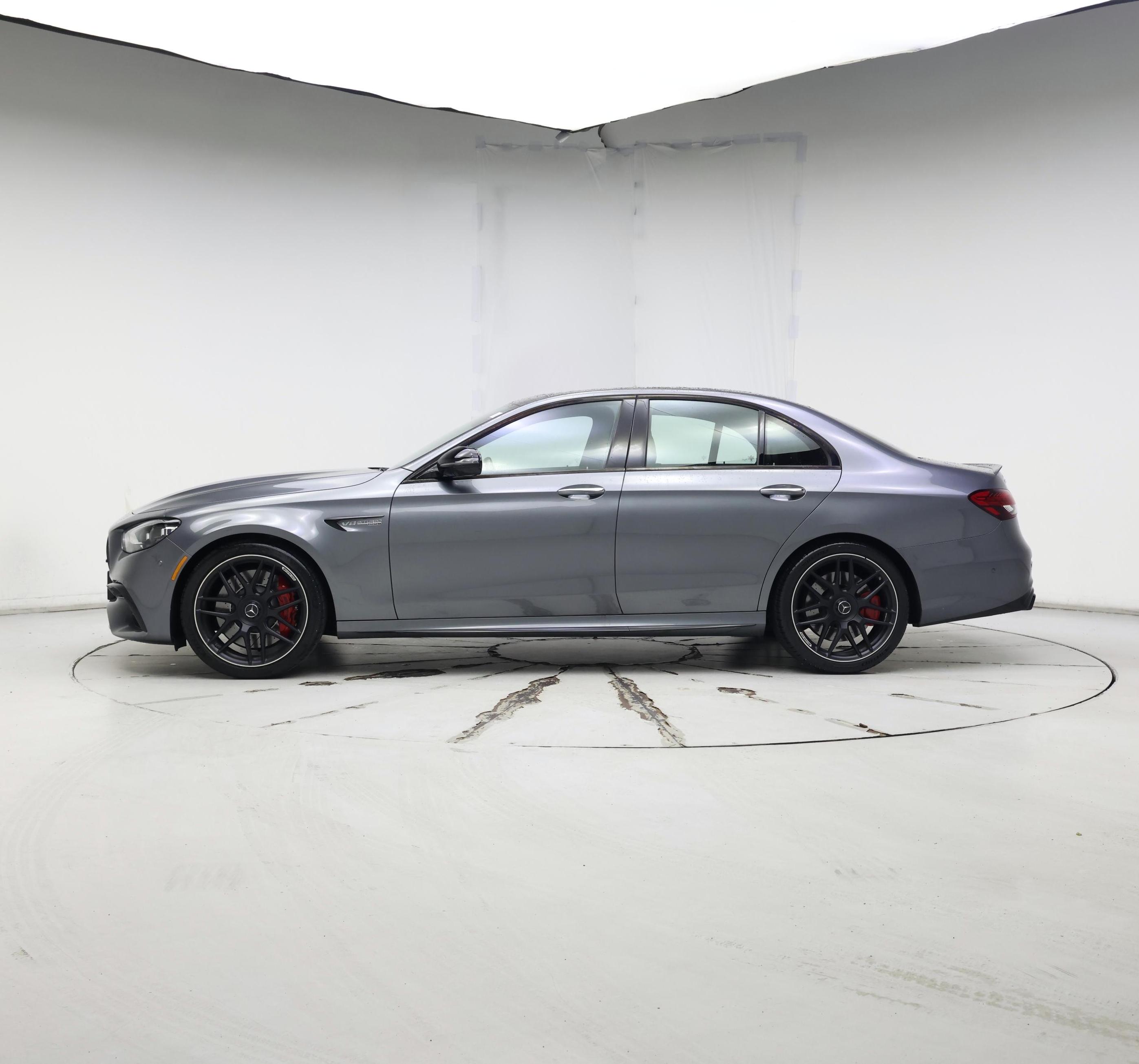Thumbnail: 2021 Mercedes-Benz E-Class - 3