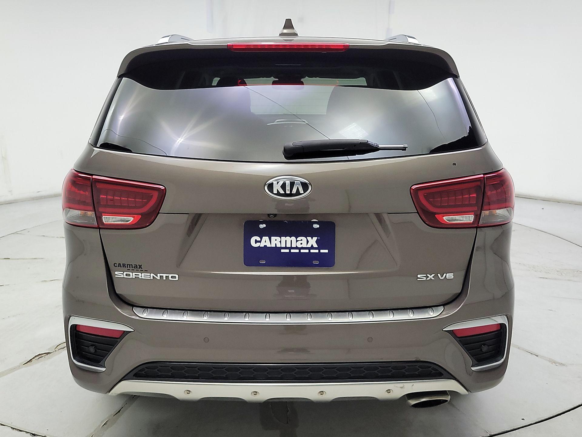 Thumbnail: 2019 Kia Sorento - 6