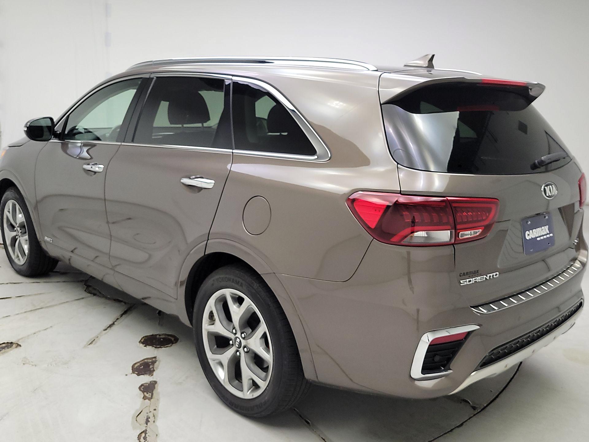 Thumbnail: 2019 Kia Sorento - 7