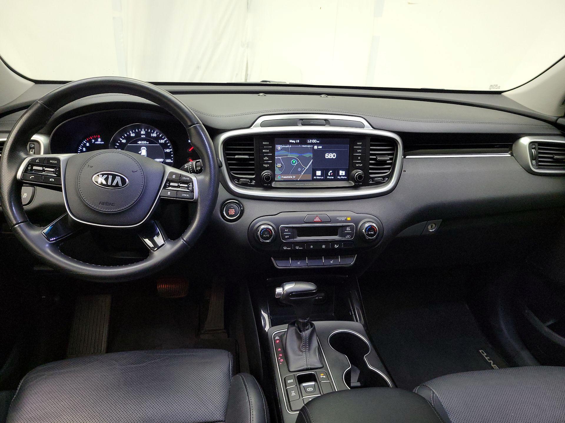 Thumbnail: 2019 Kia Sorento - 8