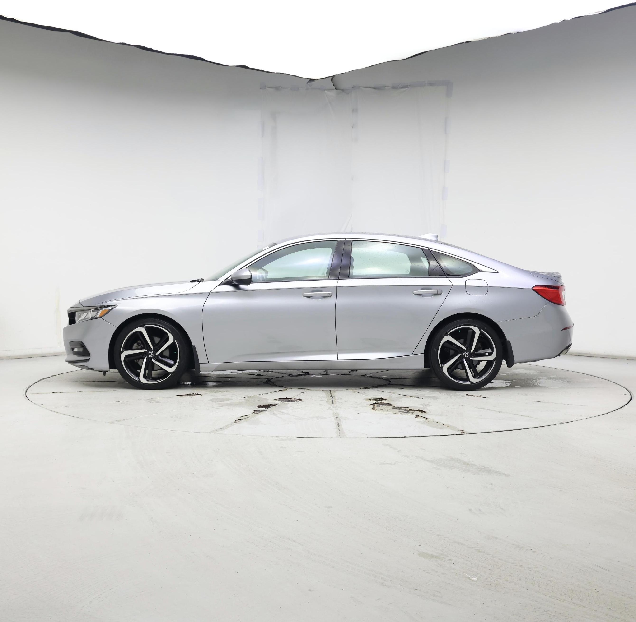 Thumbnail: 2018 Honda Accord - 3