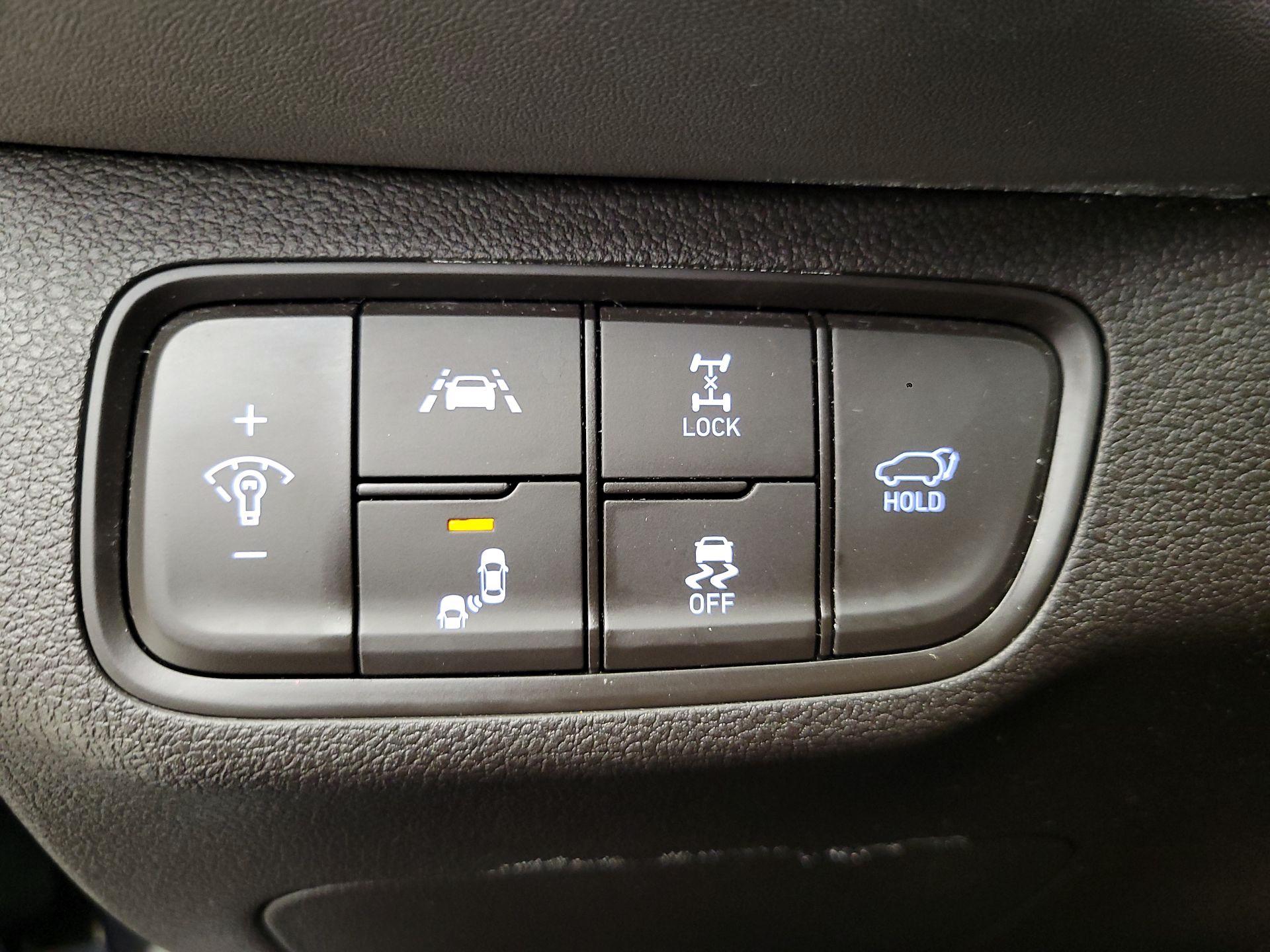 Thumbnail: 2019 Hyundai Santa Fe - 13