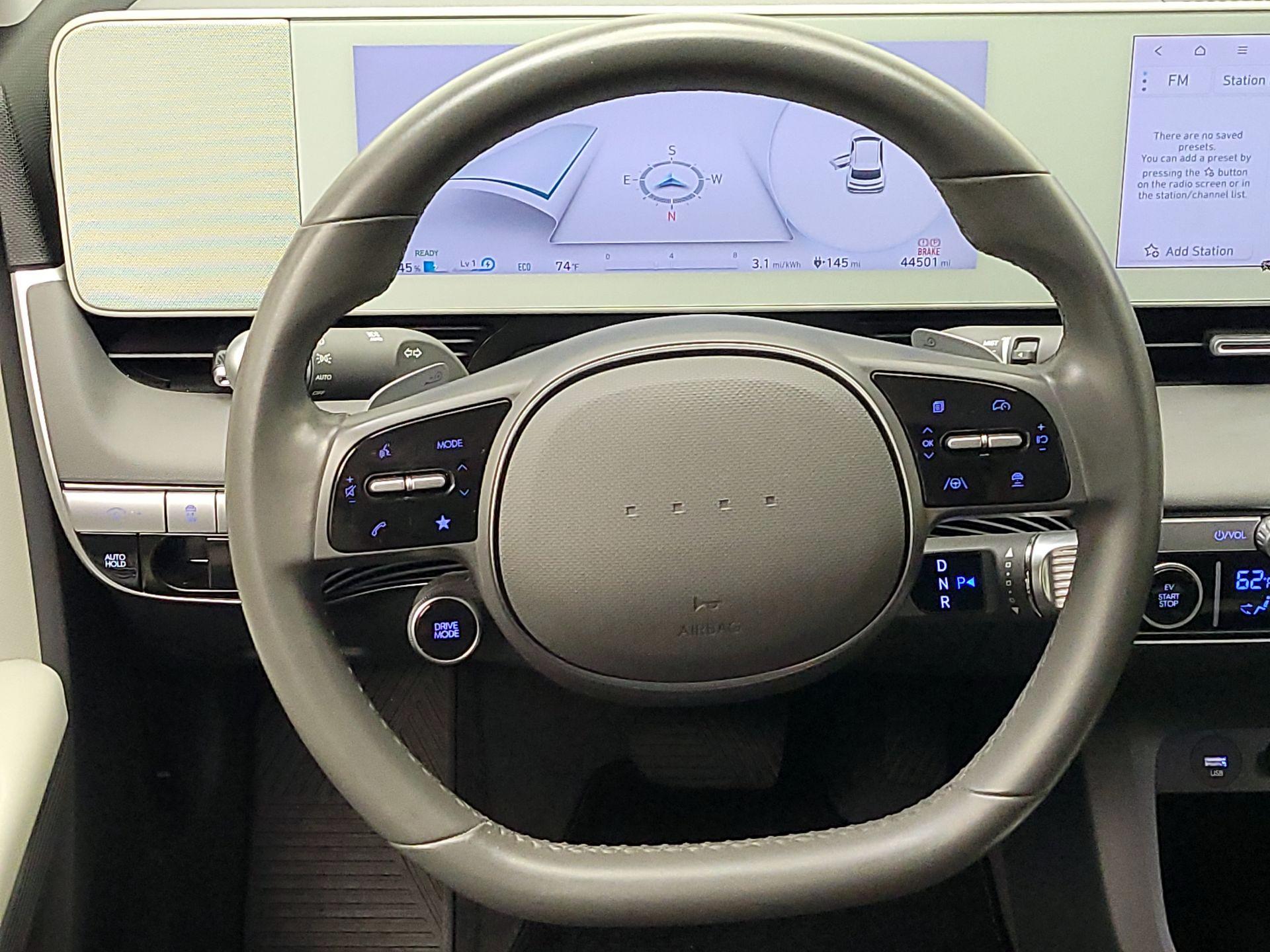 Thumbnail: 2022 Hyundai Ioniq 5 - 10