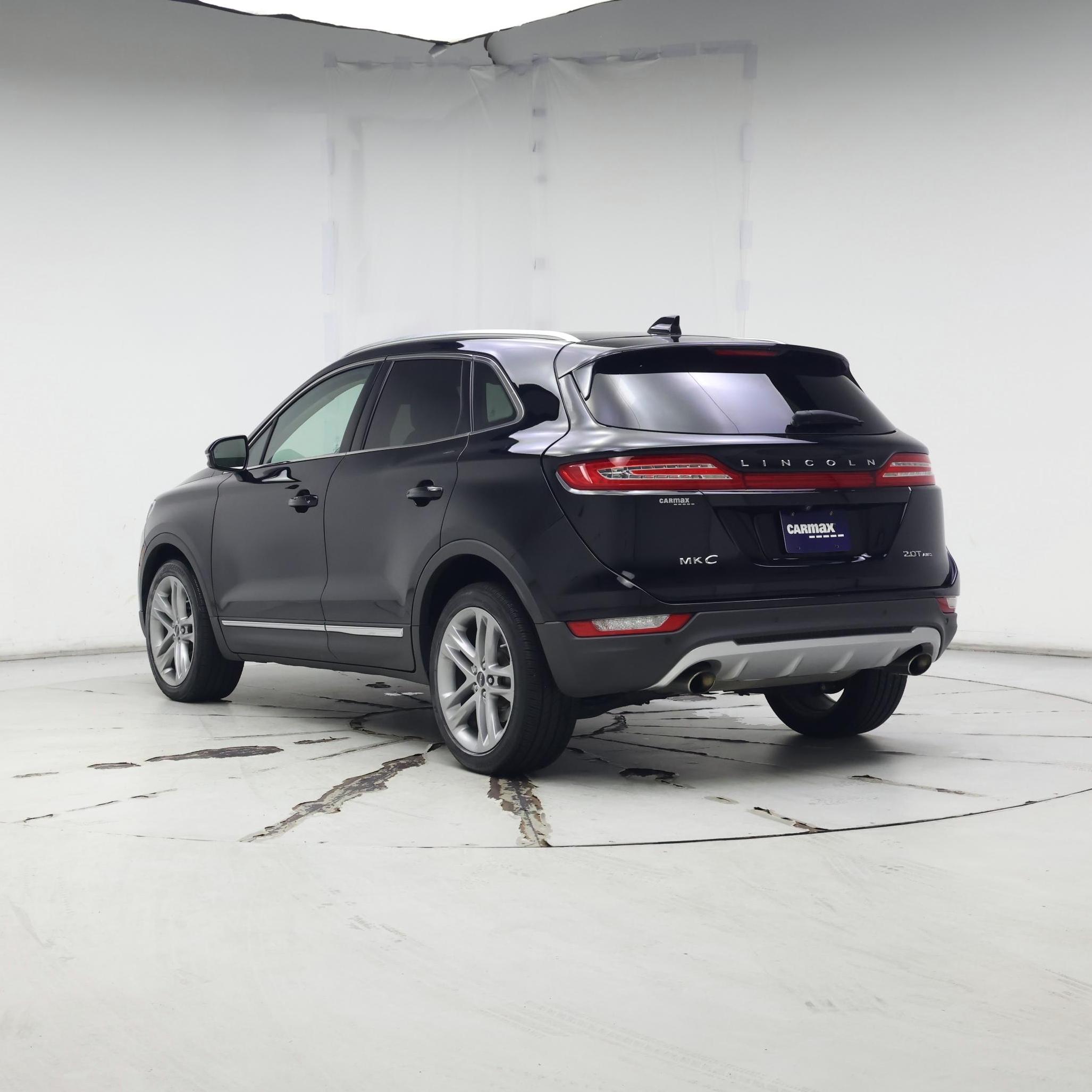 Thumbnail: 2017 Lincoln MKC - 2