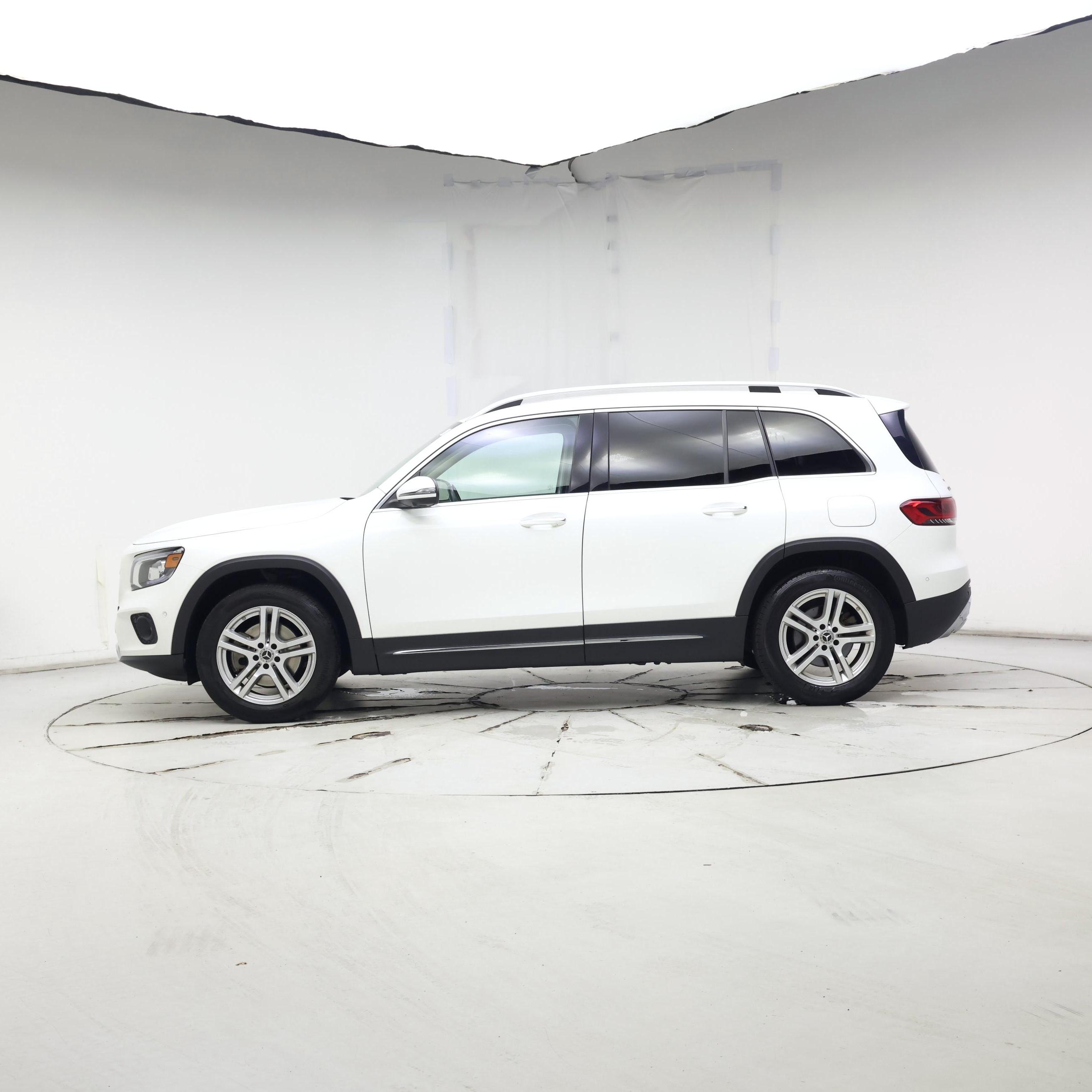 Thumbnail: 2020 Mercedes-Benz GLB - 3
