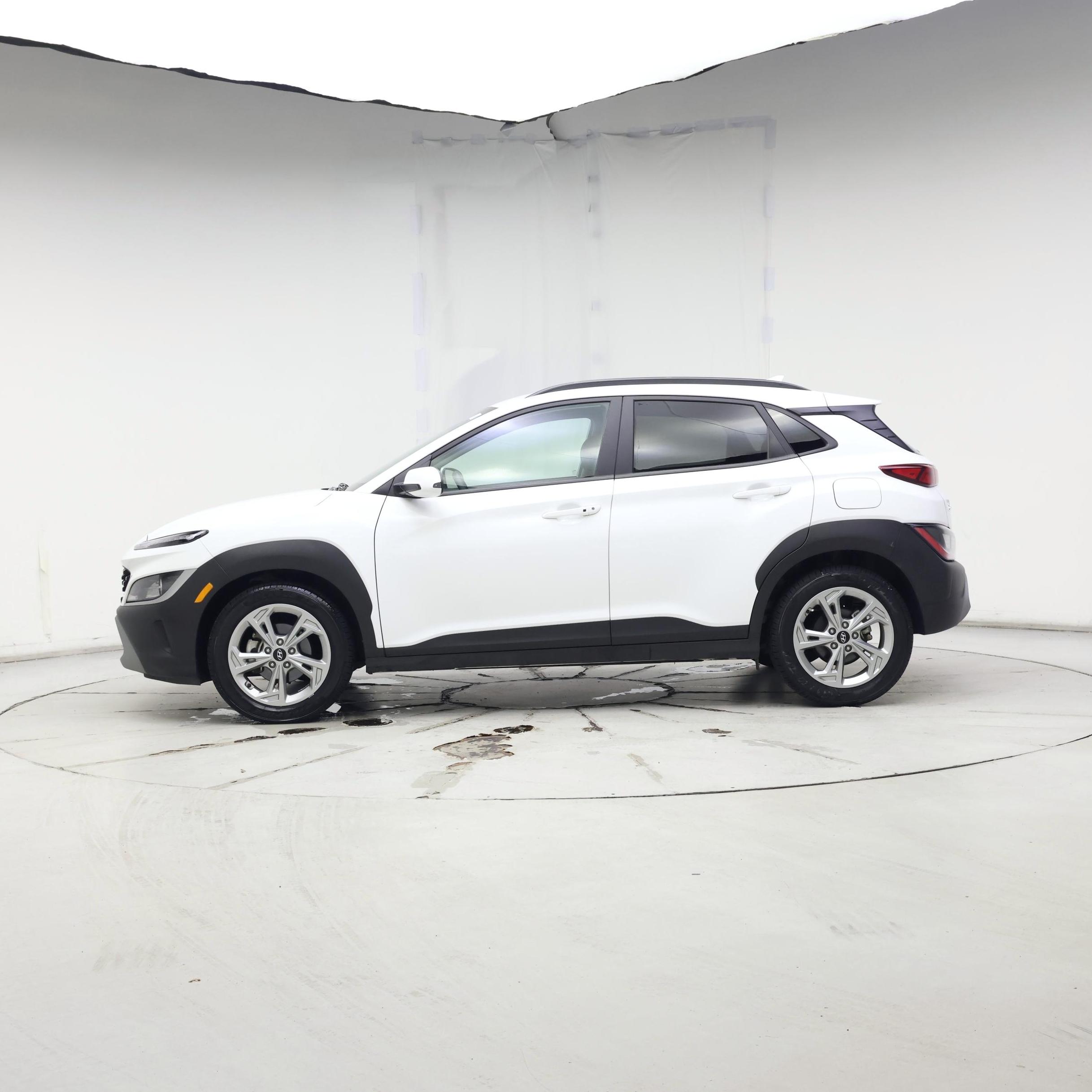 Thumbnail: 2023 Hyundai Kona - 3