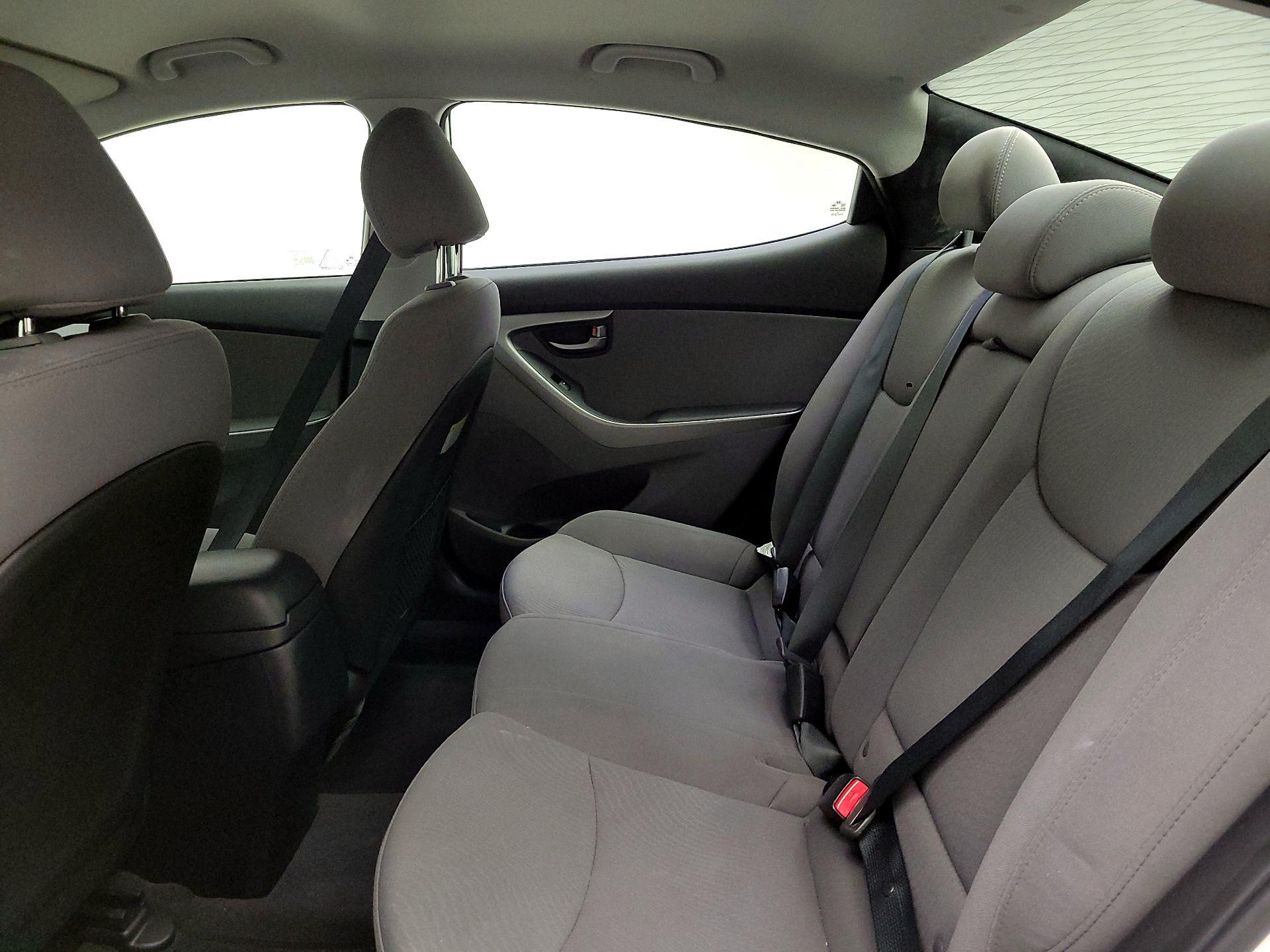 Thumbnail: 2016 Hyundai Elantra - 19