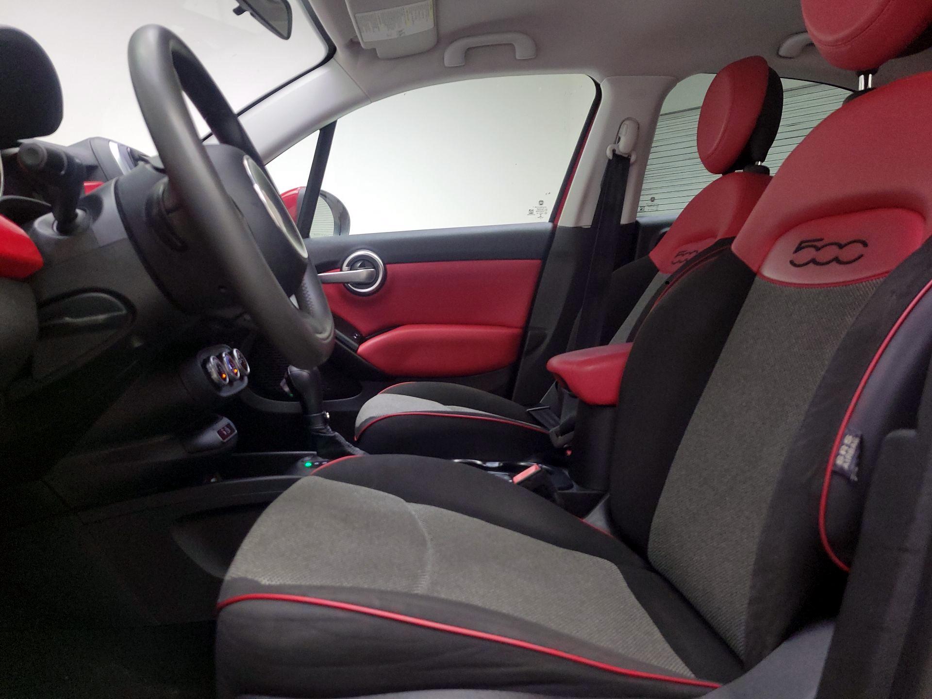 Thumbnail: 2016 Fiat 500X - 11