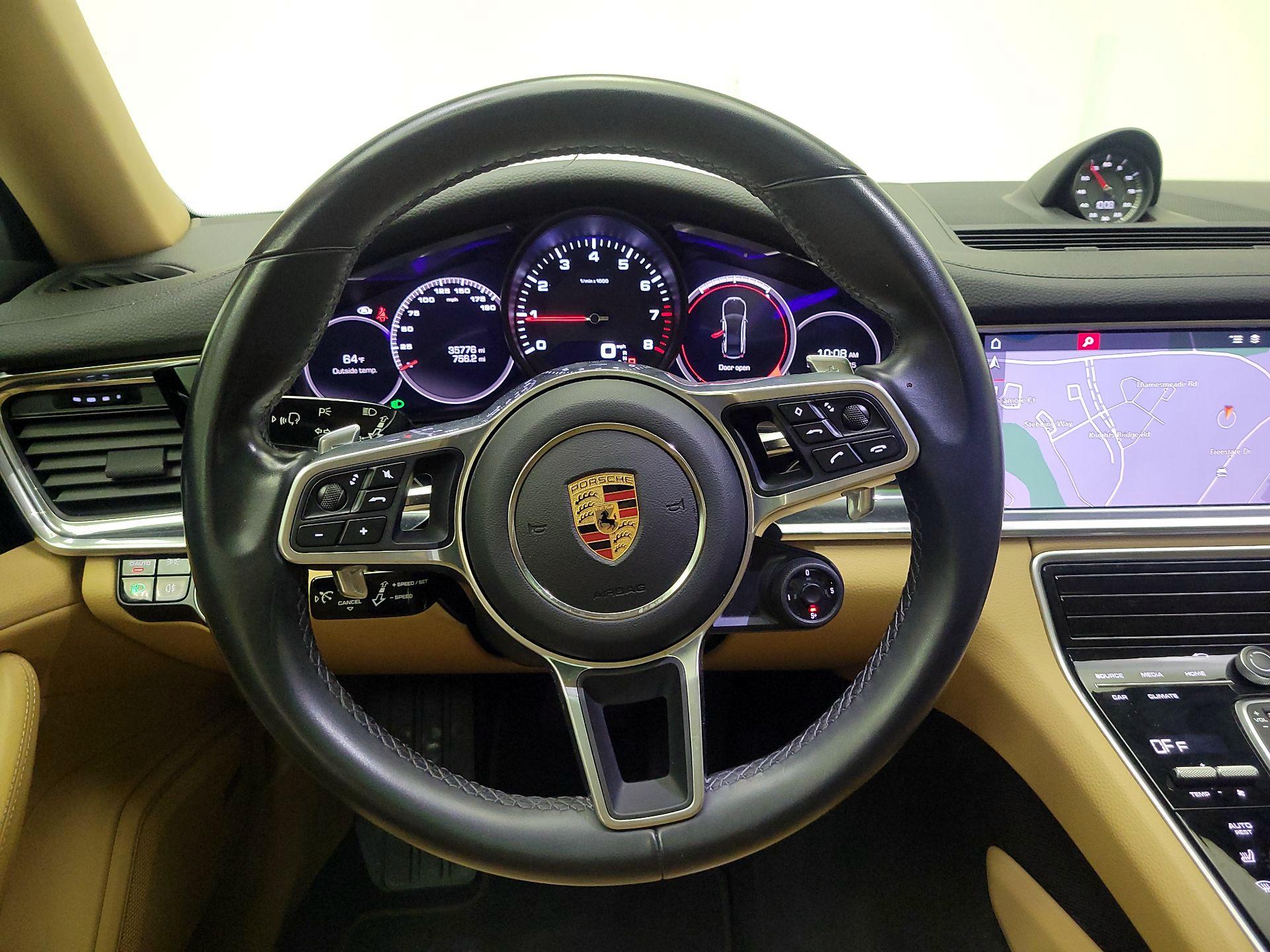 Thumbnail: 2020 Porsche Panamera - 10