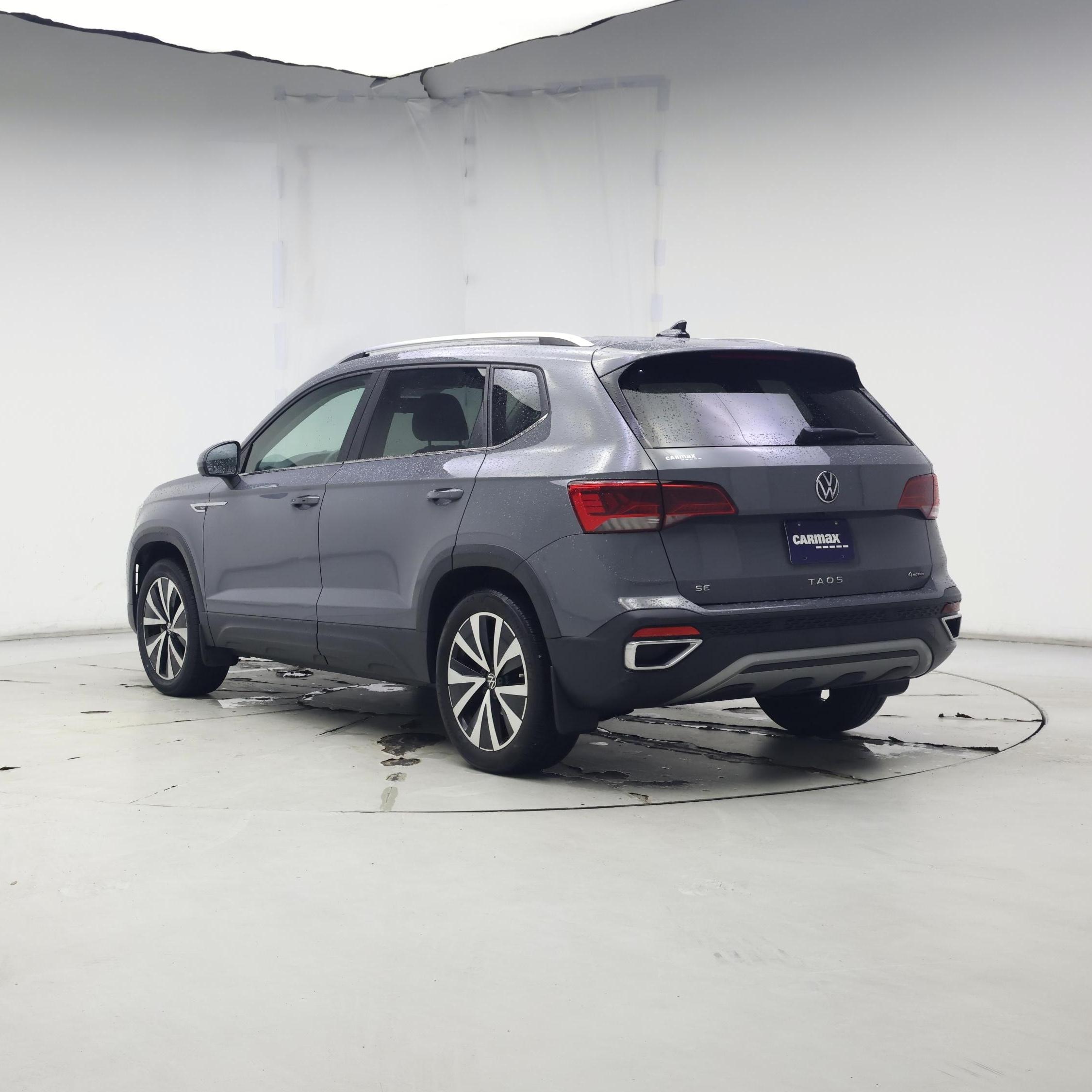 Thumbnail: 2022 Volkswagen Taos - 2