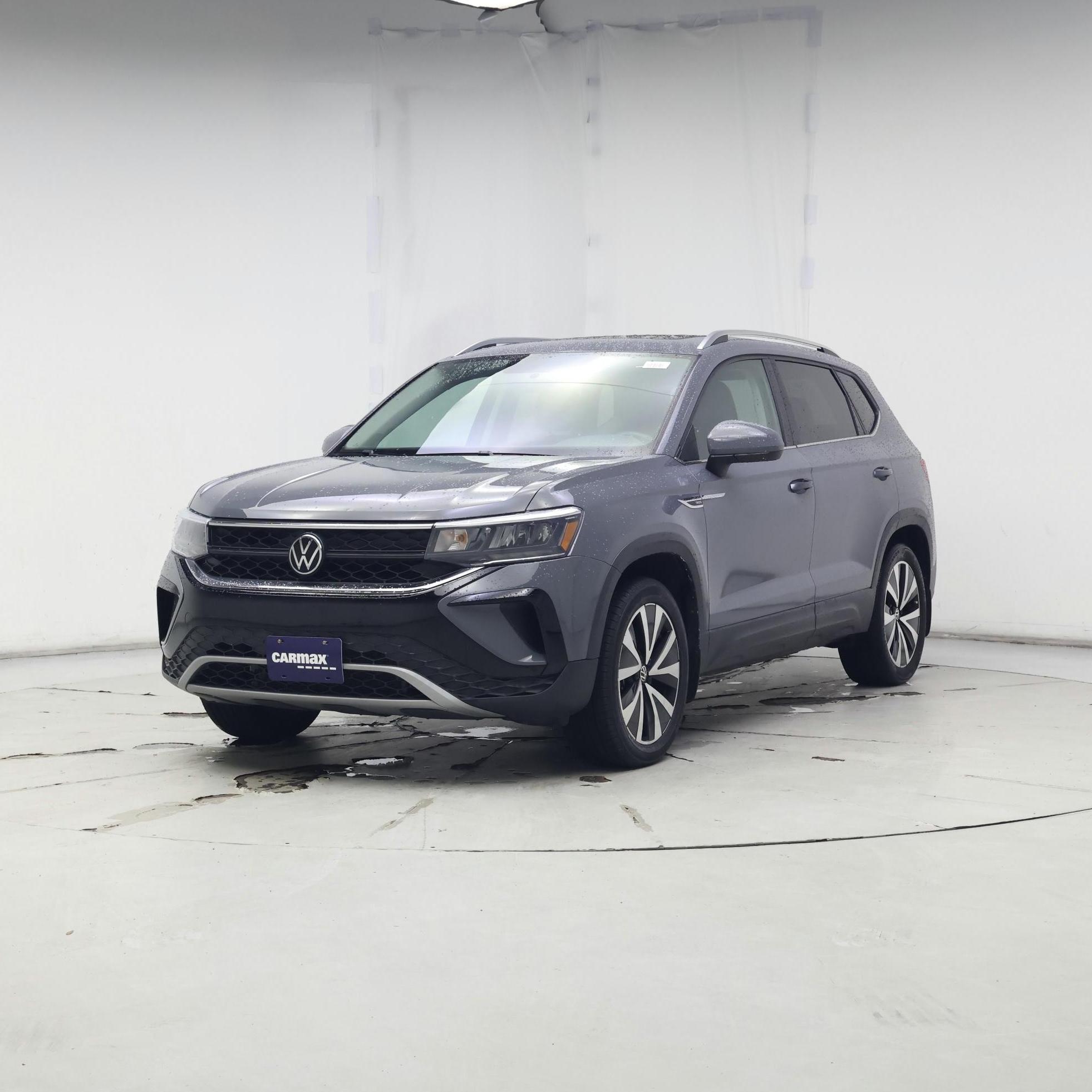 Thumbnail: 2022 Volkswagen Taos - 4