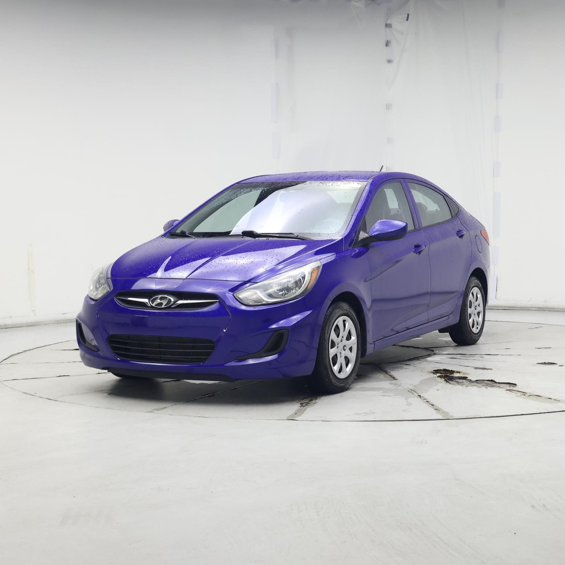 Thumbnail: 2013 Hyundai Accent - 4