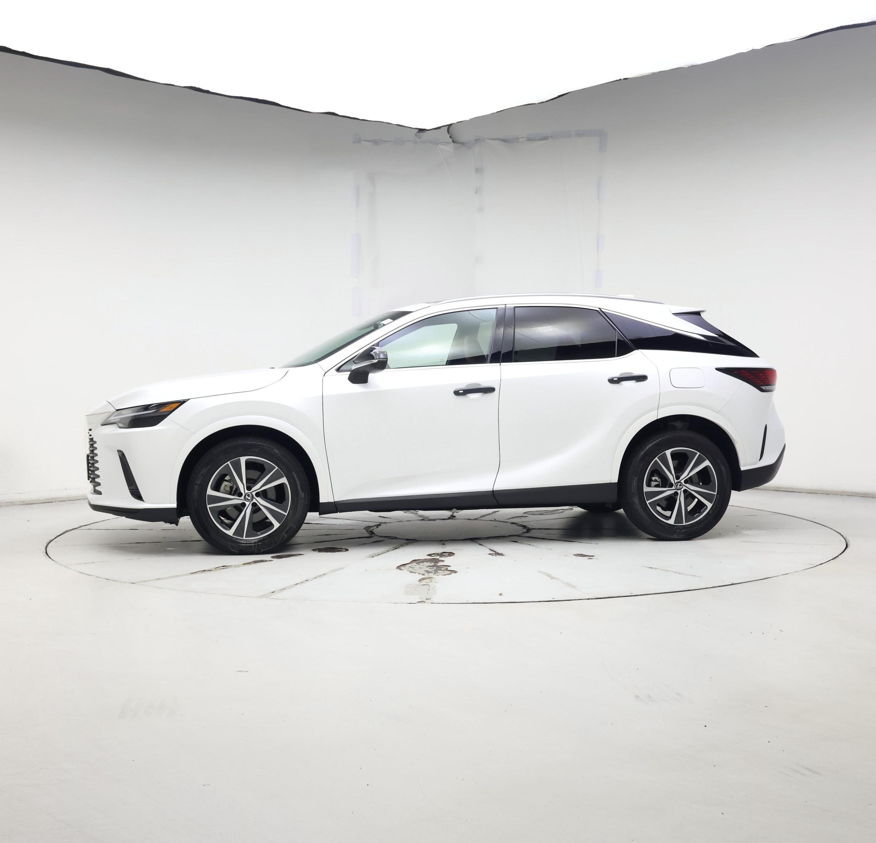 Thumbnail: 2023 Lexus RX - 3