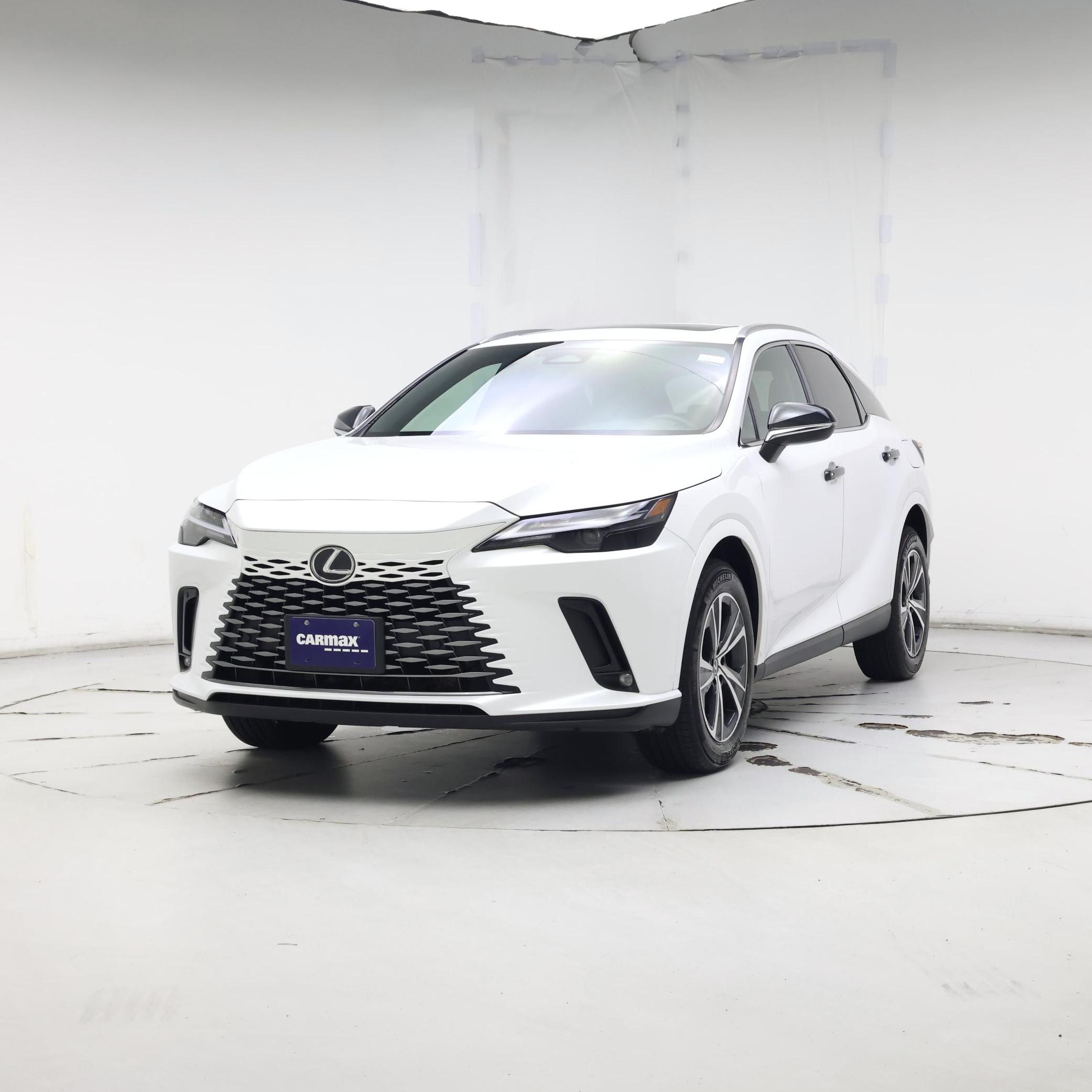 Thumbnail: 2023 Lexus RX - 4