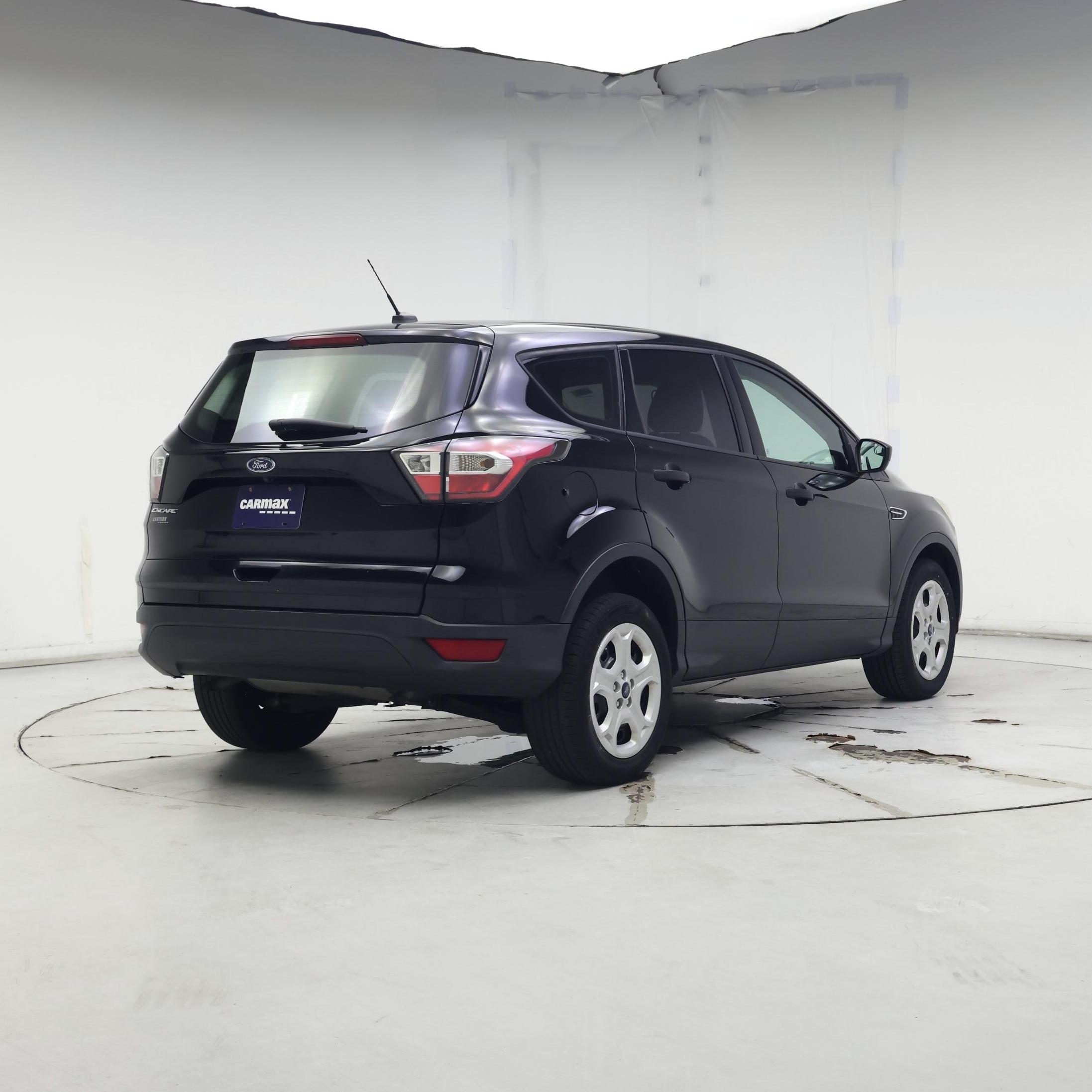 Thumbnail: 2017 Ford Escape - 8
