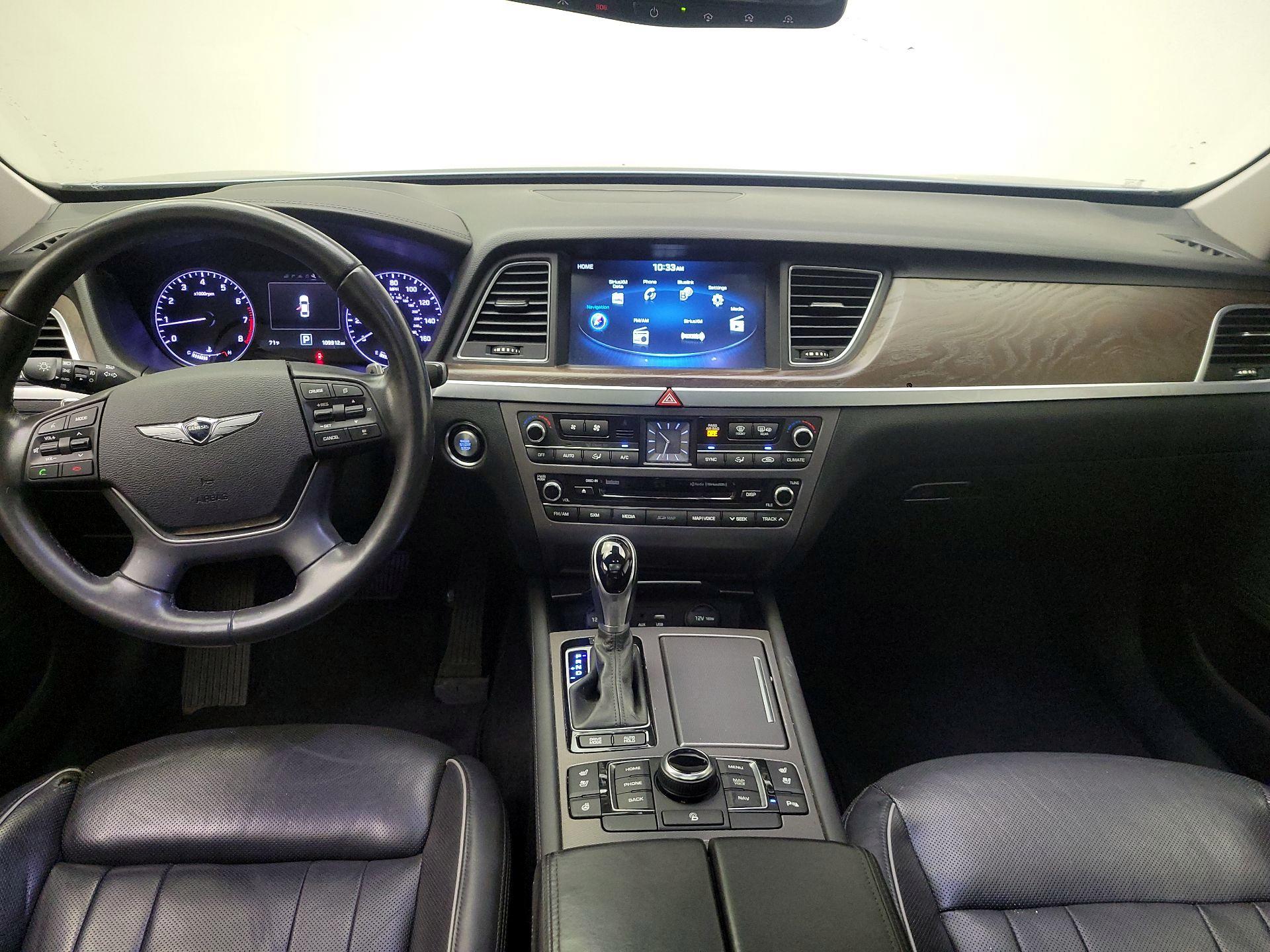 Thumbnail: 2017 Genesis G80 - 9