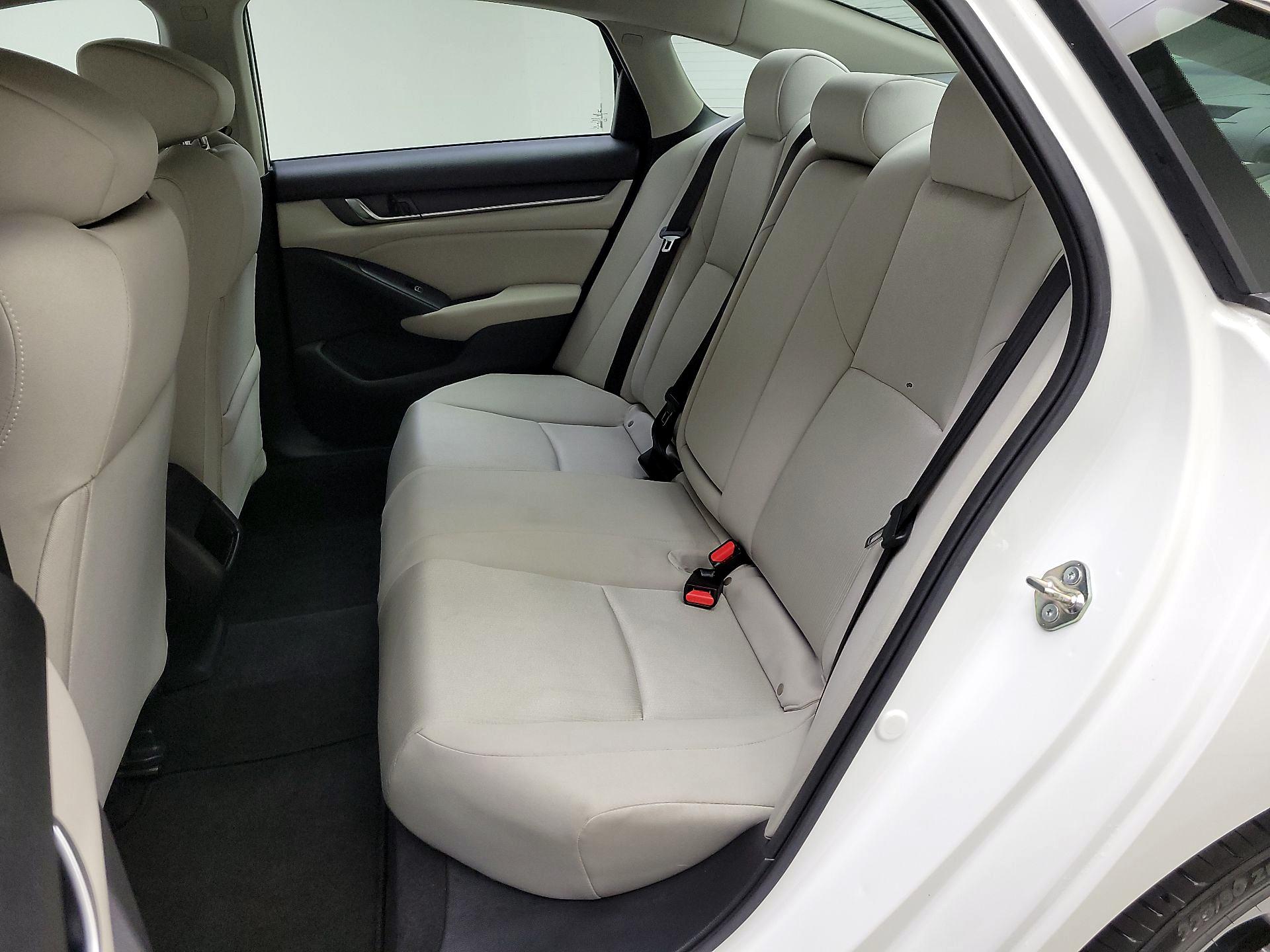 Thumbnail: 2018 Honda Accord - 19