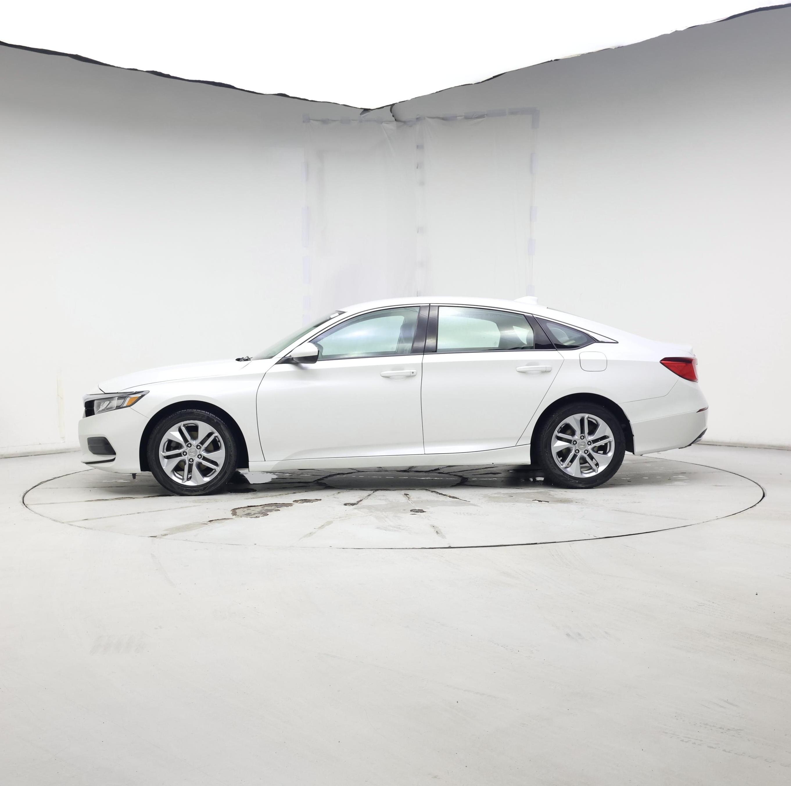 Thumbnail: 2018 Honda Accord - 3