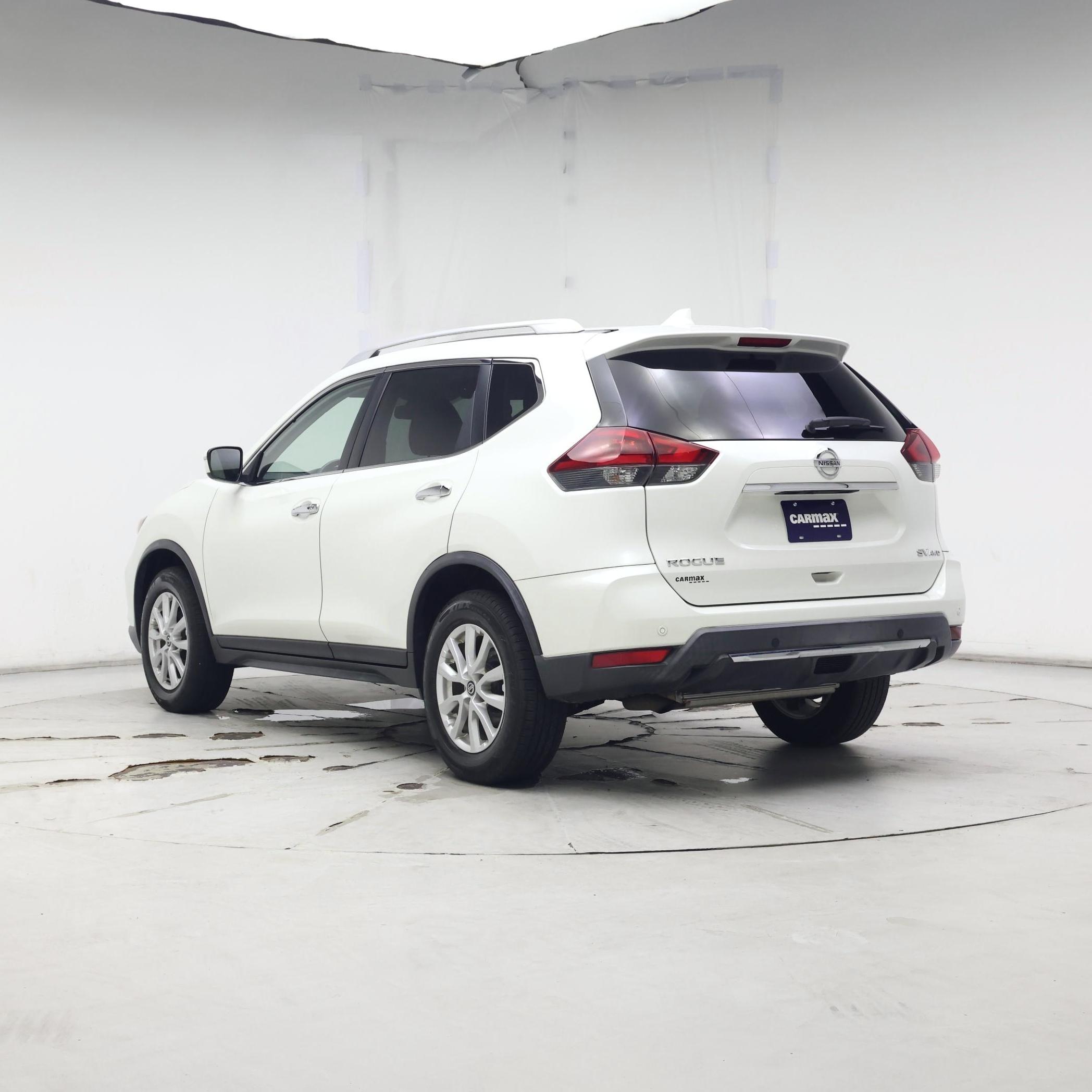 Thumbnail: 2019 Nissan Rogue - 2