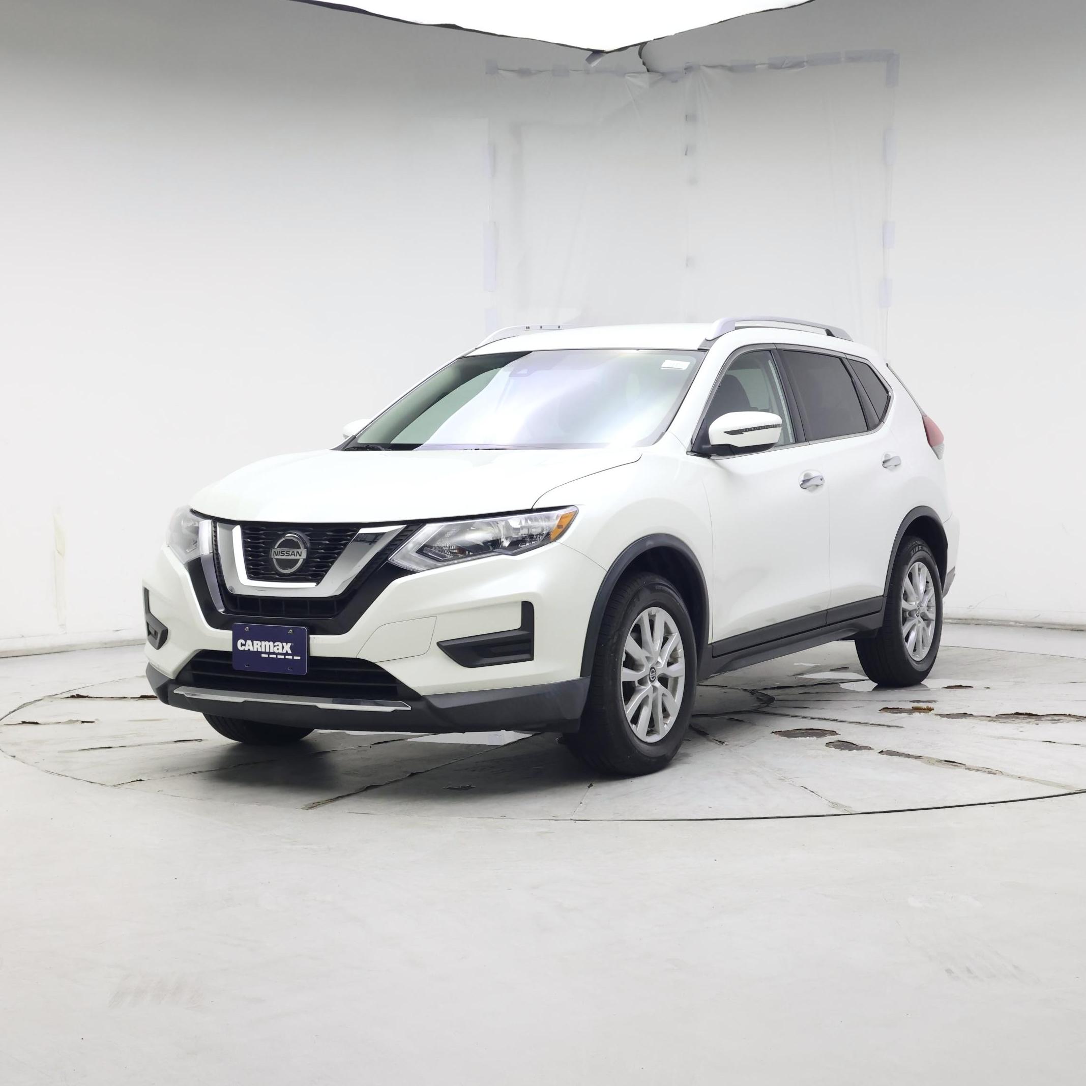 Thumbnail: 2019 Nissan Rogue - 4