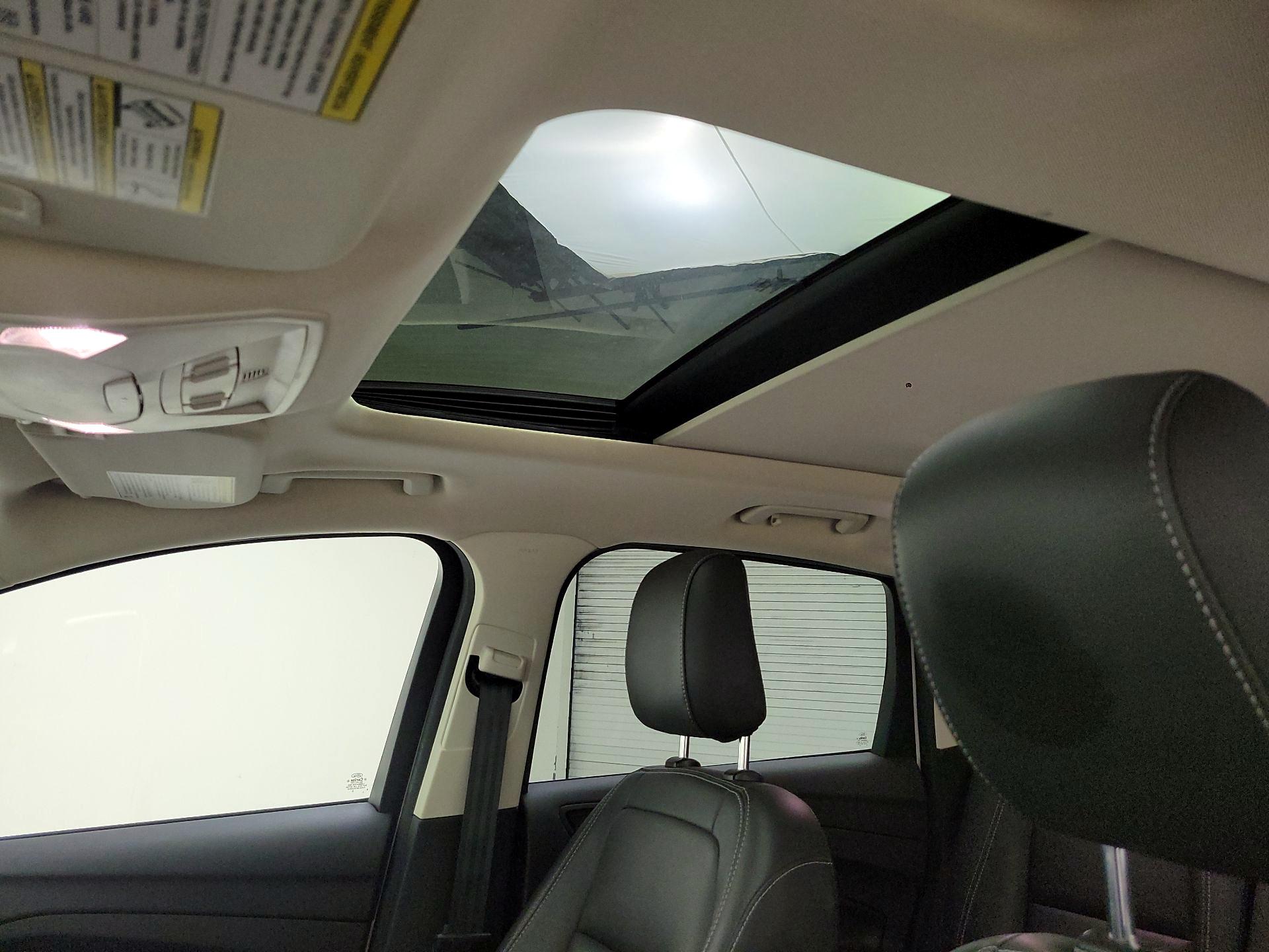 Thumbnail: 2019 Ford Escape - 19