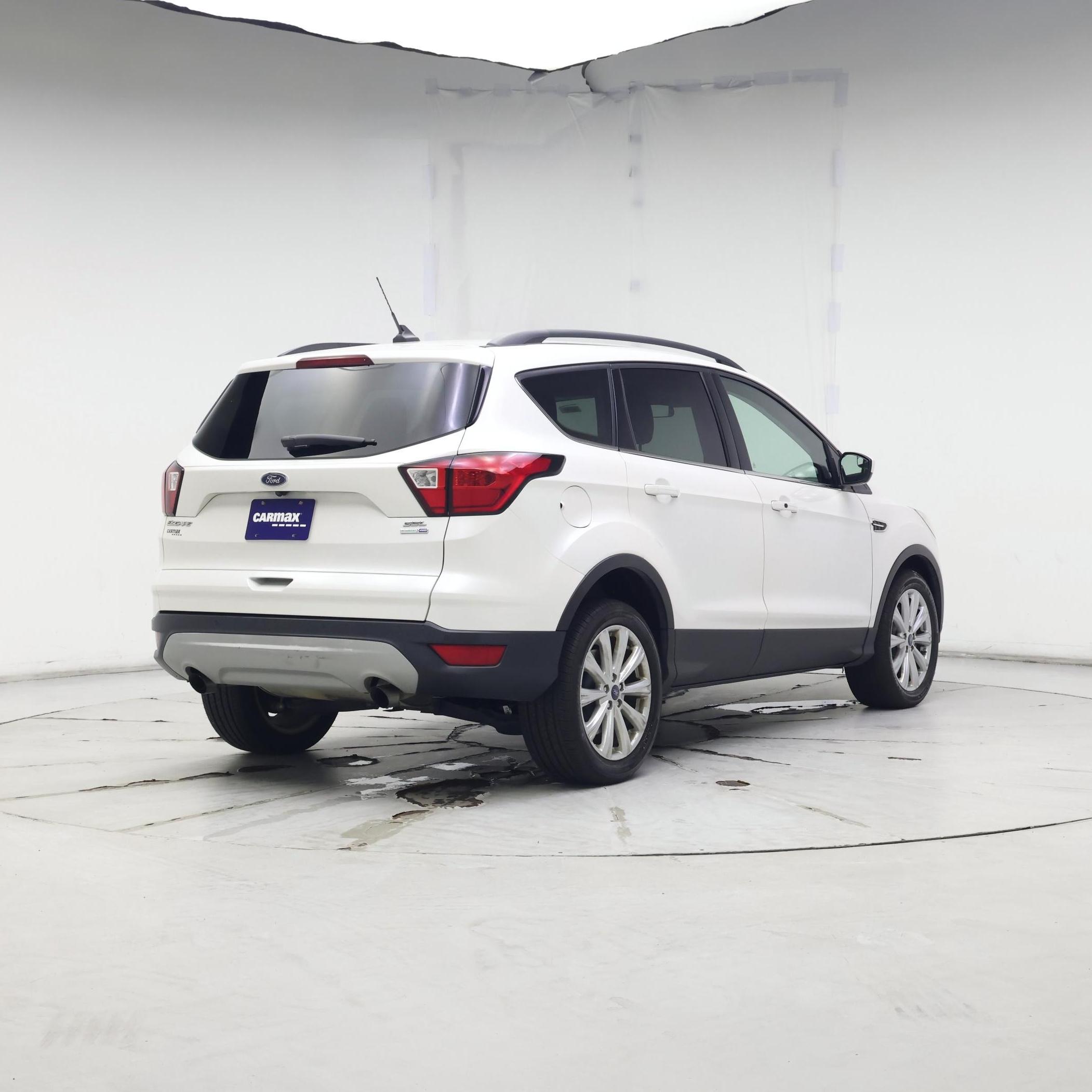 Thumbnail: 2019 Ford Escape - 8