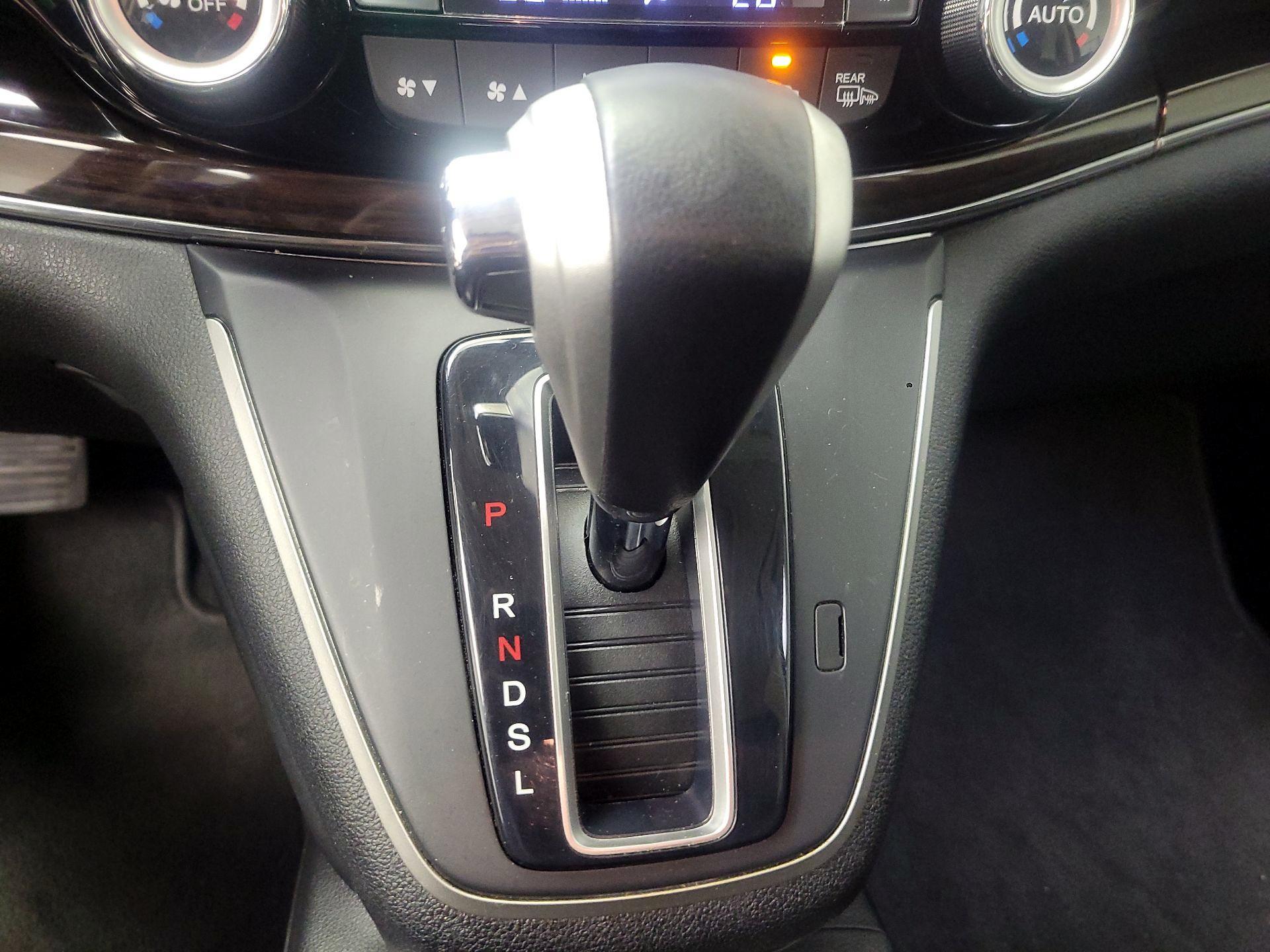 Thumbnail: 2016 Honda CR-V - 17