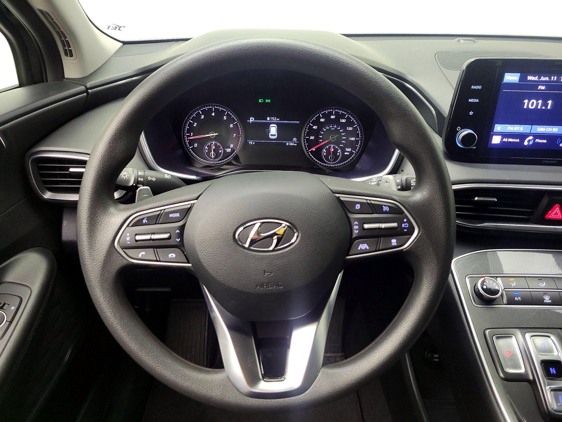 Thumbnail: 2022 Hyundai Santa Fe - 10