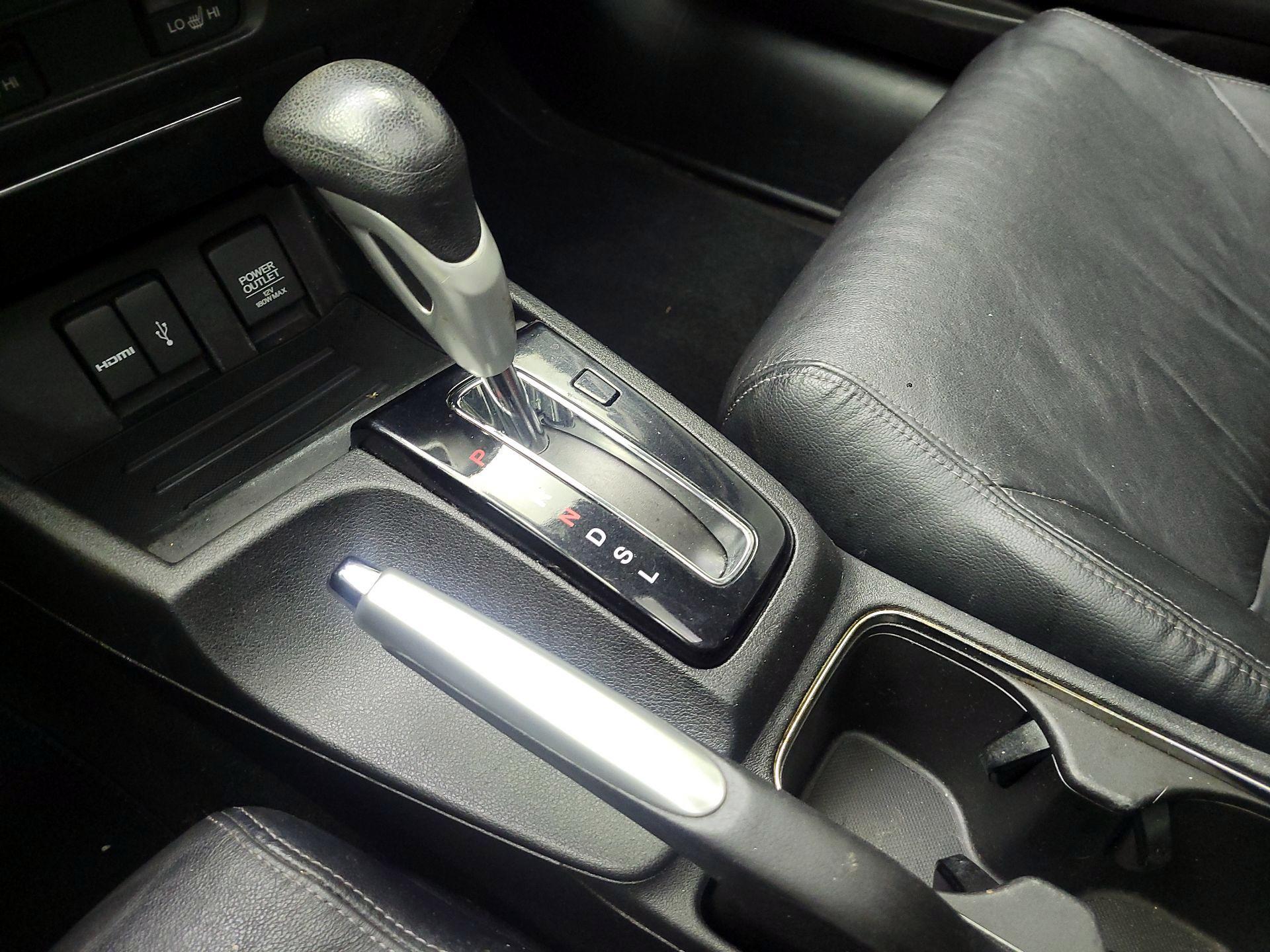 Thumbnail: 2015 Honda Civic - 18