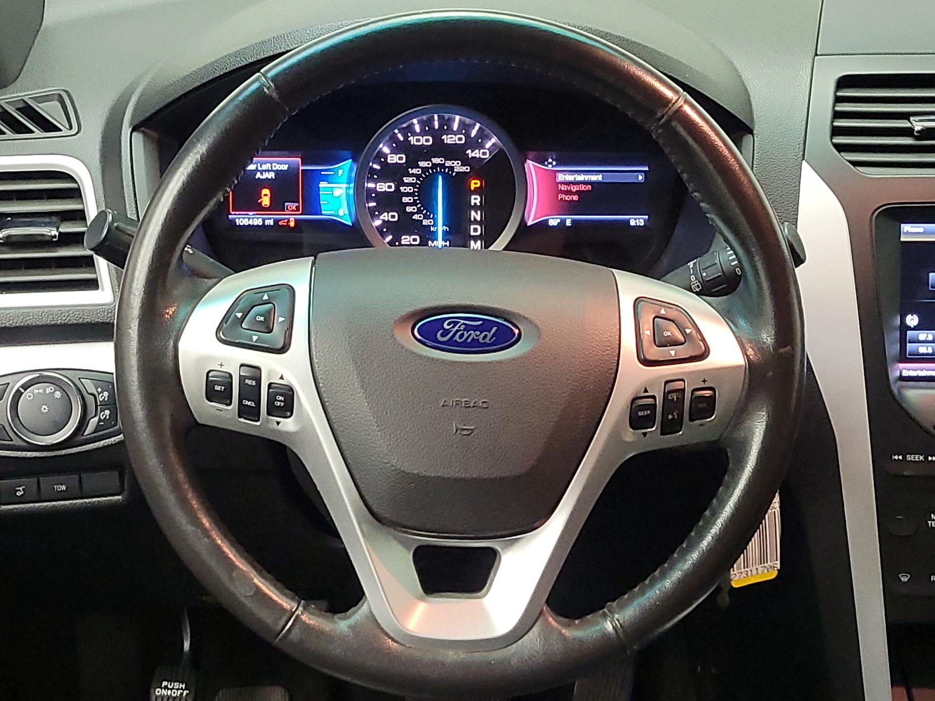 Thumbnail: 2014 Ford Explorer - 10