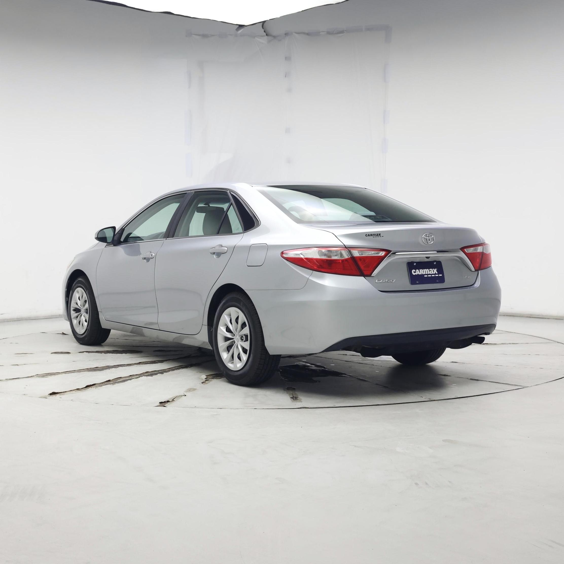 Thumbnail: 2015 Toyota Camry - 2