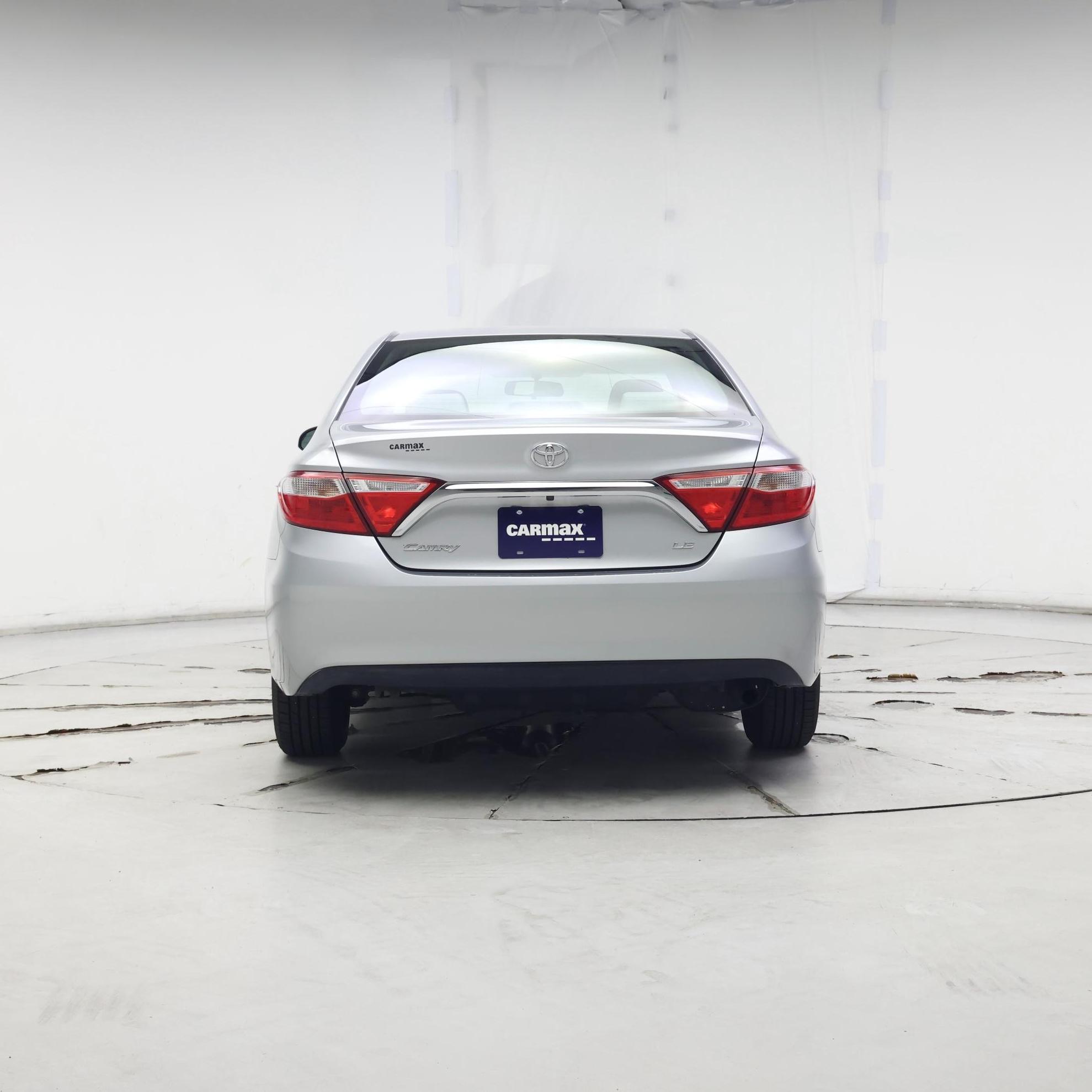 Thumbnail: 2015 Toyota Camry - 6